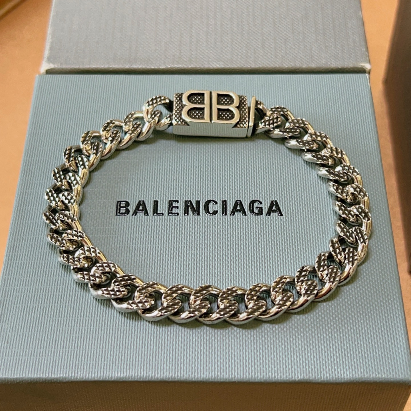 Luxury necklace 24cm
