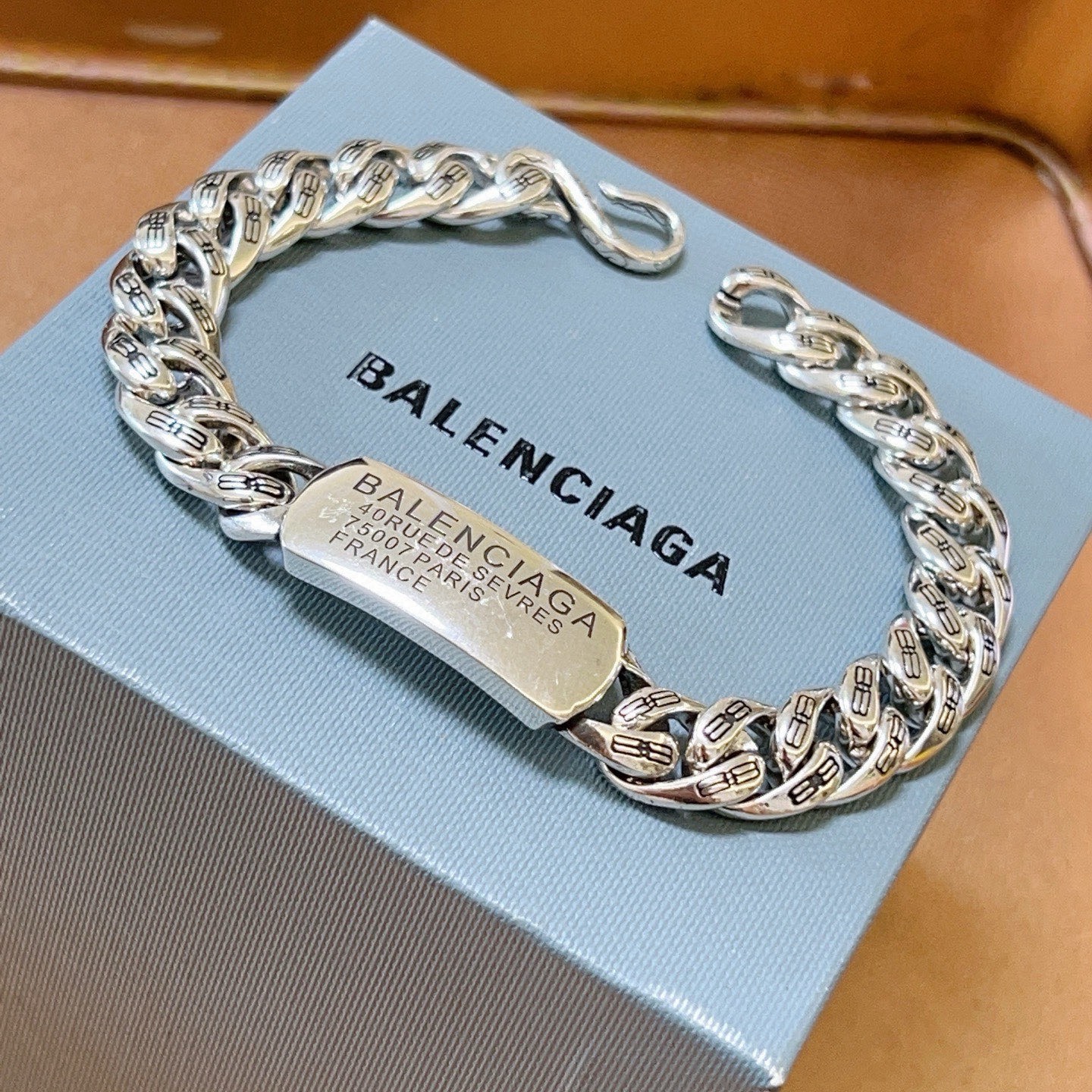 Luxury necklace 24cm