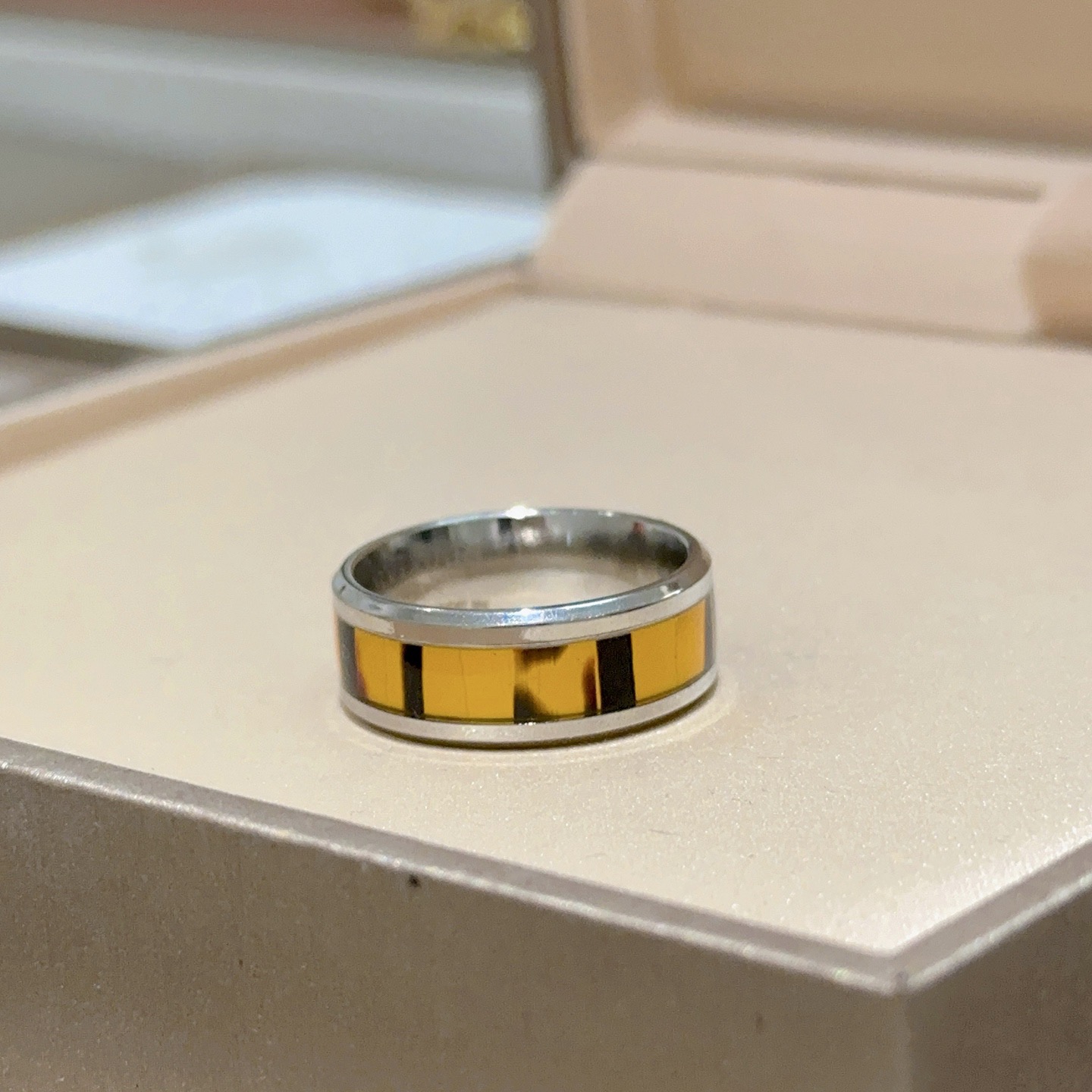 Bvlgari B zero1 ring Silver-toned stainless steel with yellow and black enamel inlay 60