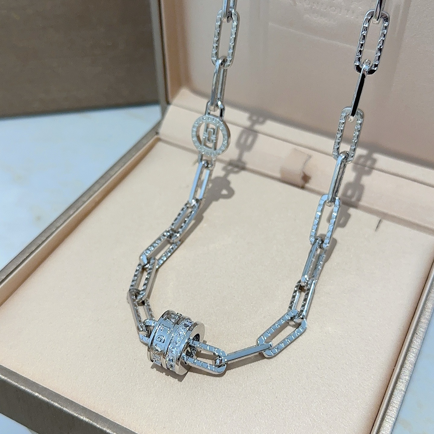 Bvlgari B zero1 necklace silver-toned white gold with pave diamonds 50cm