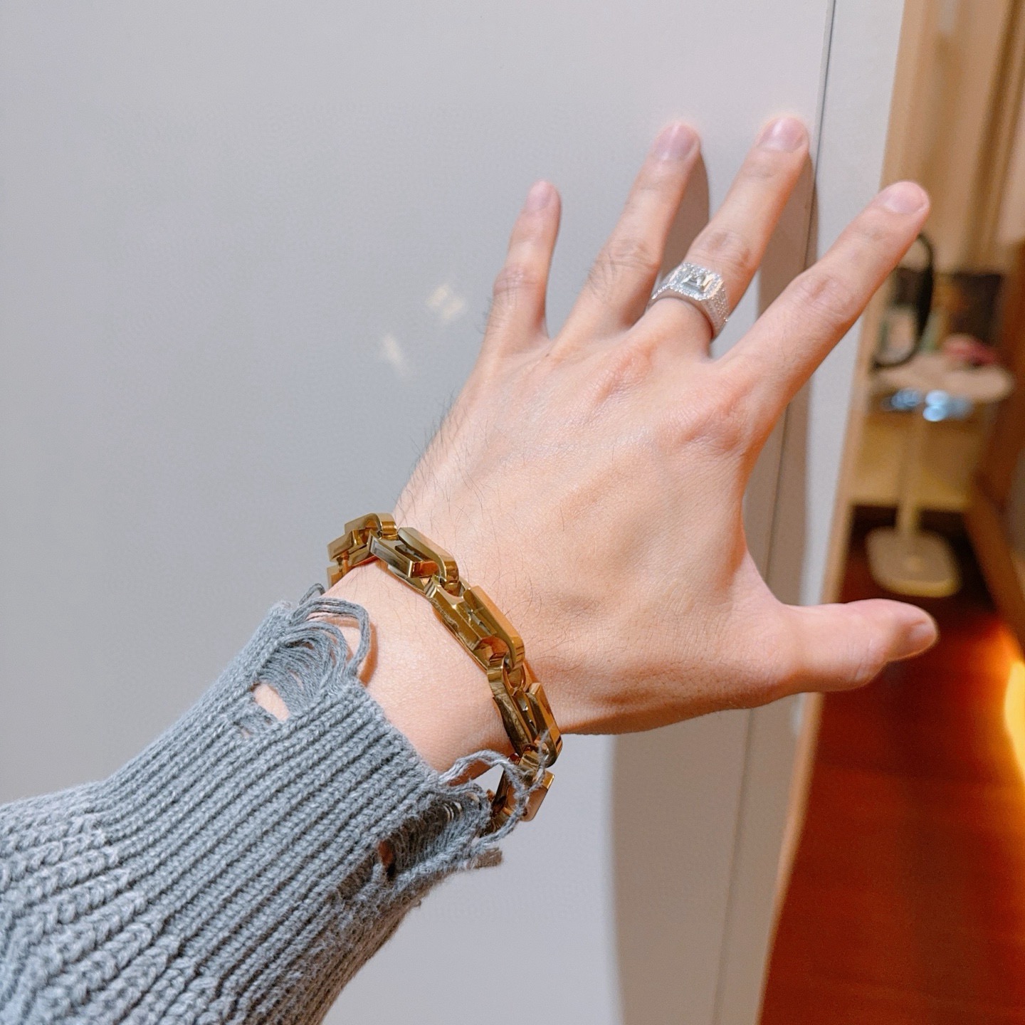 Bvlgari DIVAS DREAM bracelet 18K yellow gold 19cm