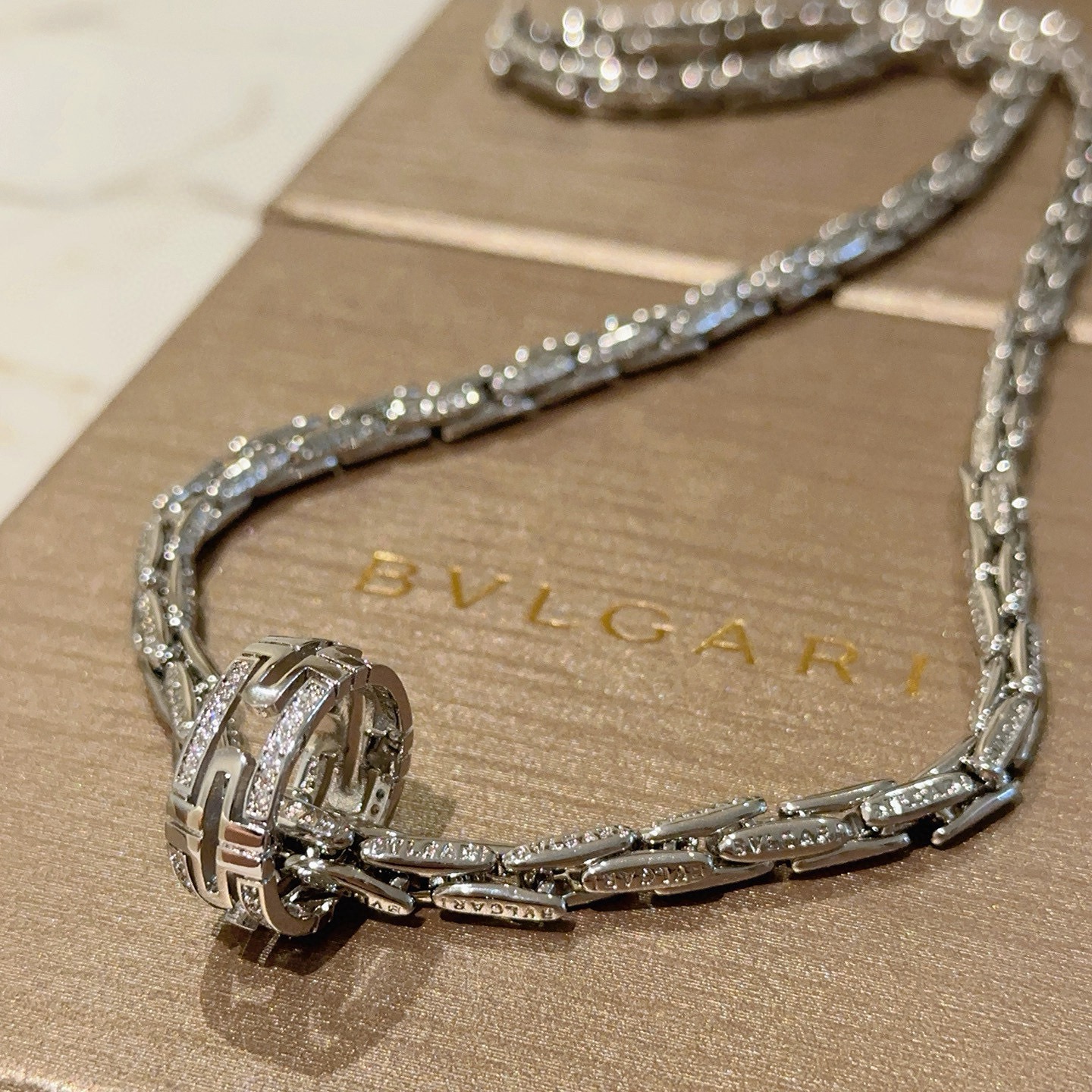Bvlgari B zero1 necklace silver-toned white gold with pave clear diamonds 45cm