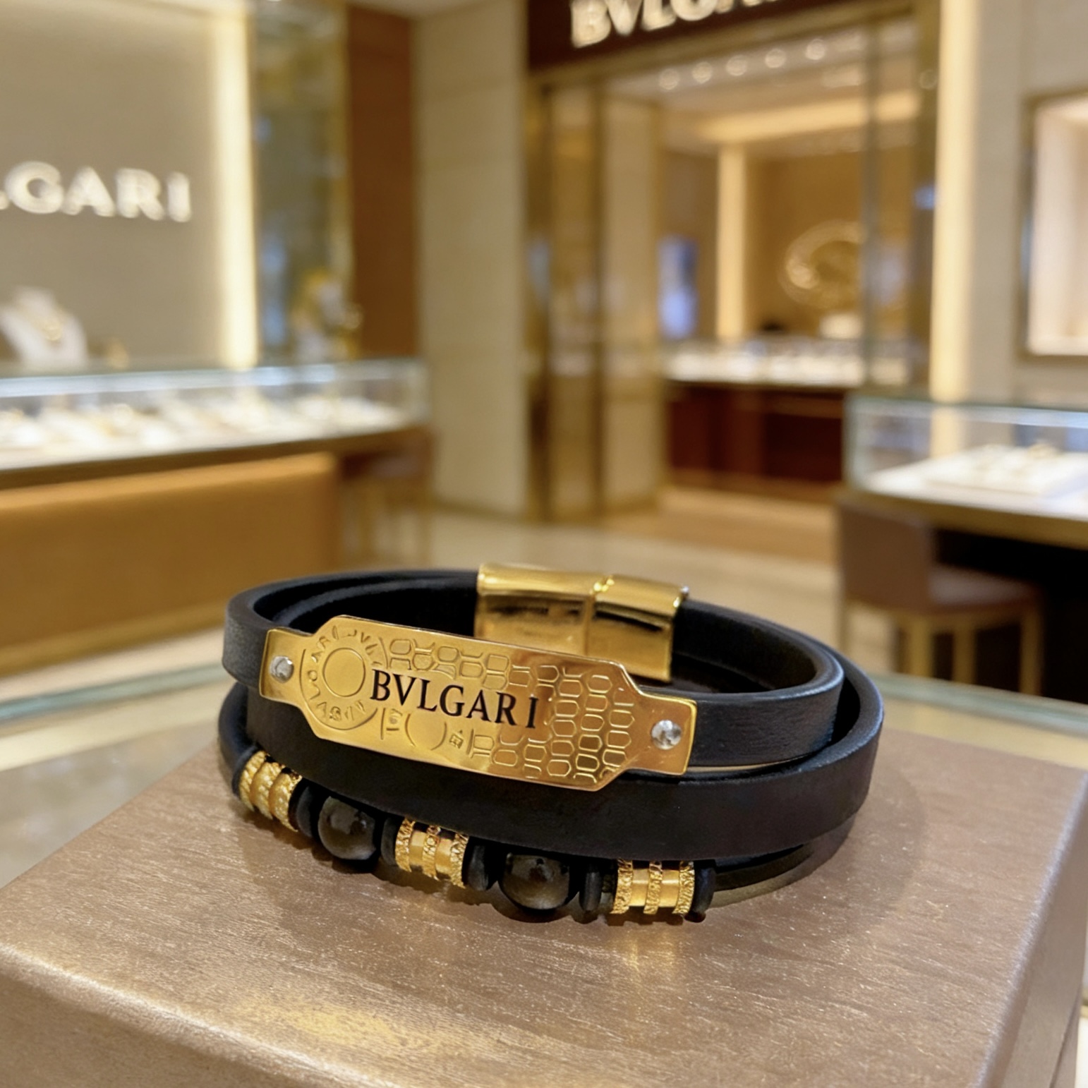 Bvlgari Serpenti Forever Coiled Leather Bracelet bracelet Yellow gold-tone metal black leather black onyx beads 19cm