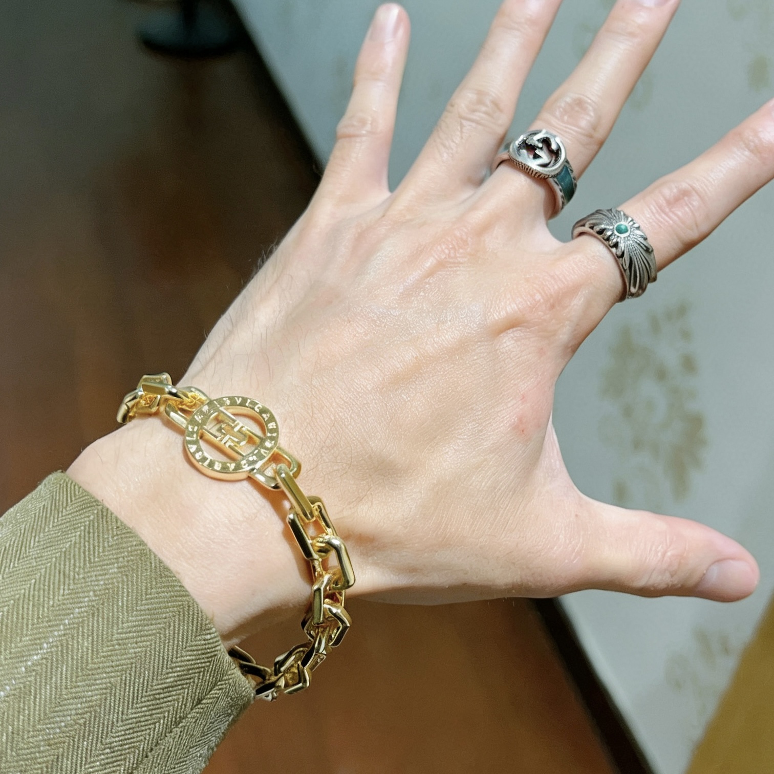 Bvlgari BVLGARI BVLGARI bracelet 18k yellow gold 20