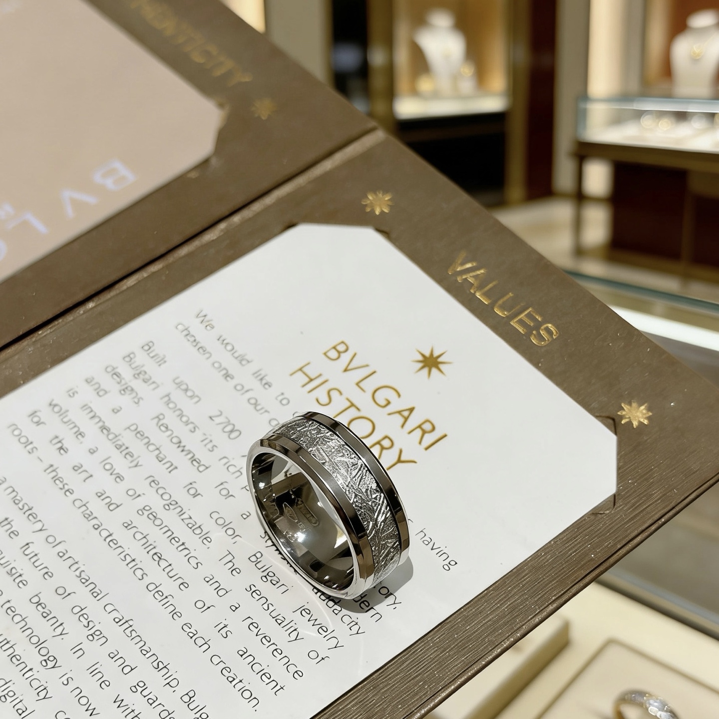 Bvlgari B zero1 ring silver white gold with meteorite textured inlay 10