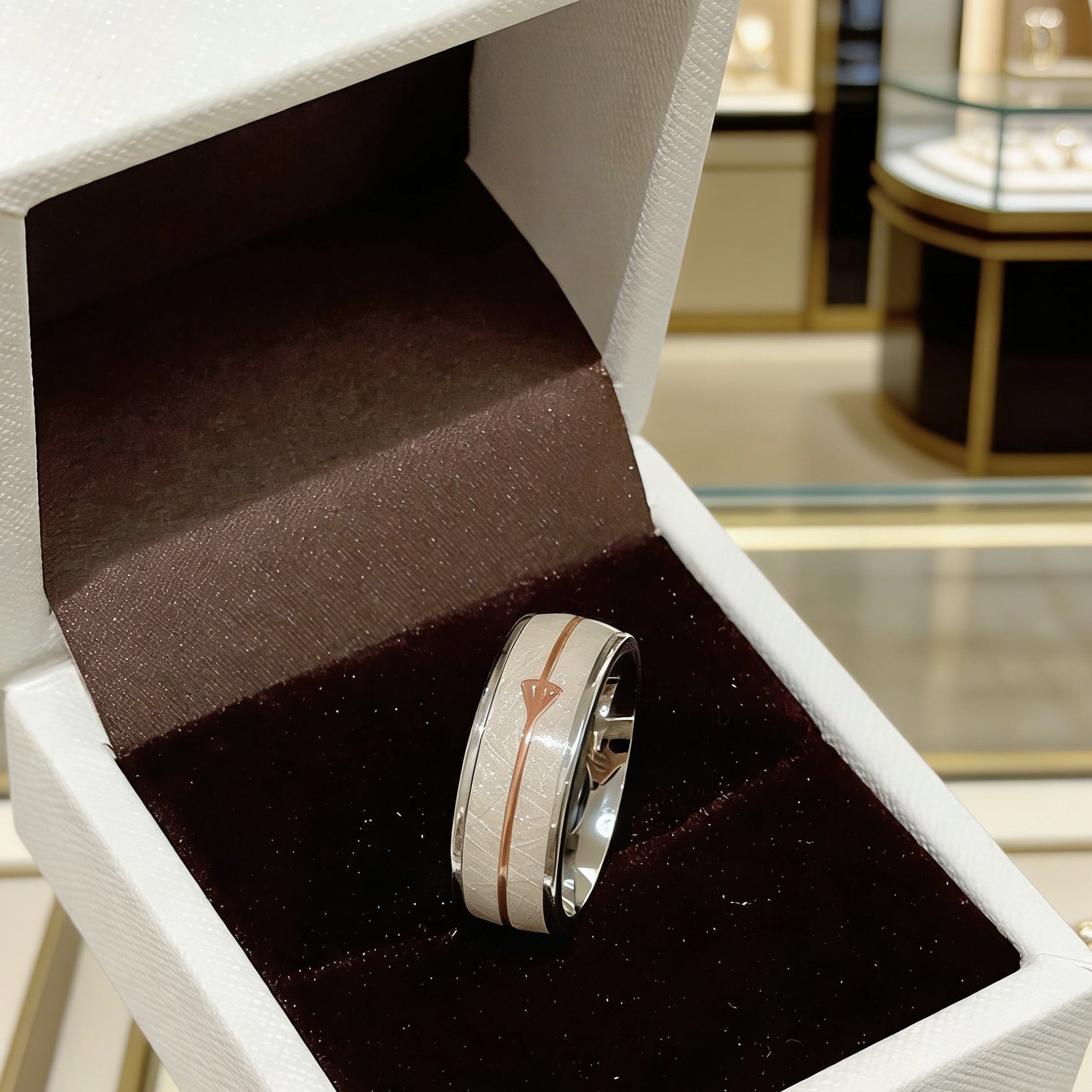 Bvlgari Bvlgari V ring silver-toned metal rose gold-toned arrow detail white enamel inlay 10