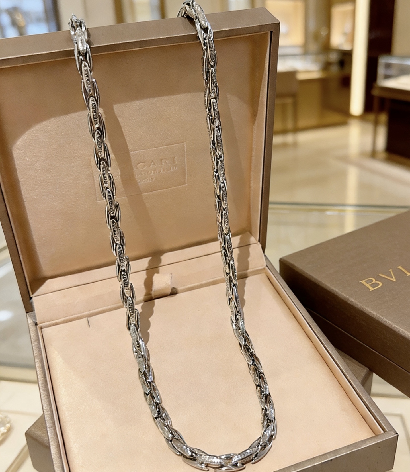 Bvlgari Bvlgari Bvlgari necklace silver-toned 18K white gold no accent stones 50cm