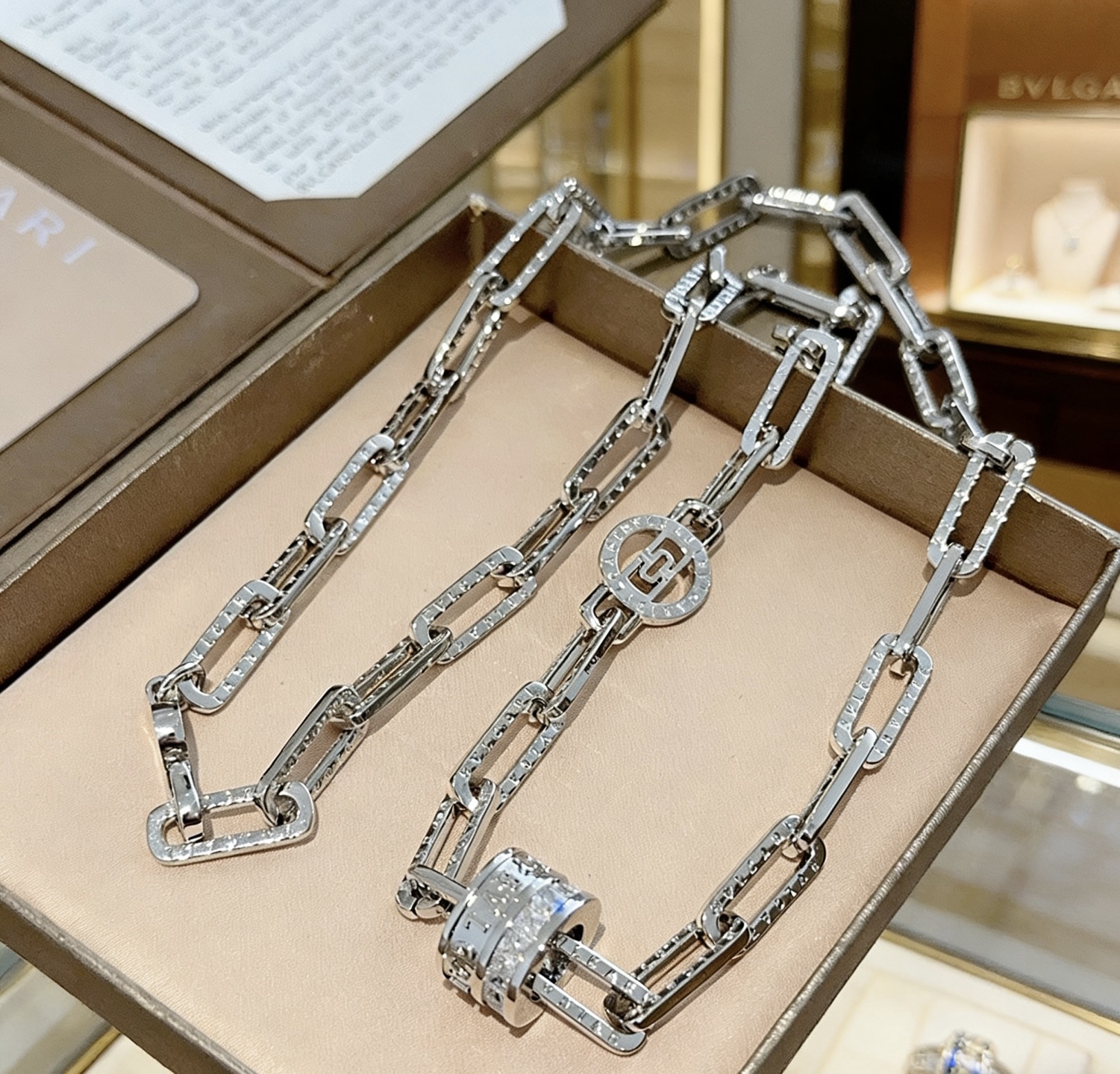 Bvlgari B zero1 necklace silver-toned metal with clear pave diamond accents 60cm