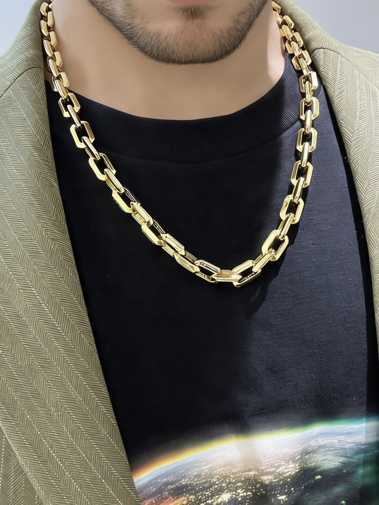 Bvlgari Bvlgari Bvlgari Chain necklace 18k yellow gold with clear diamond accents and black enamel detailing 50cm