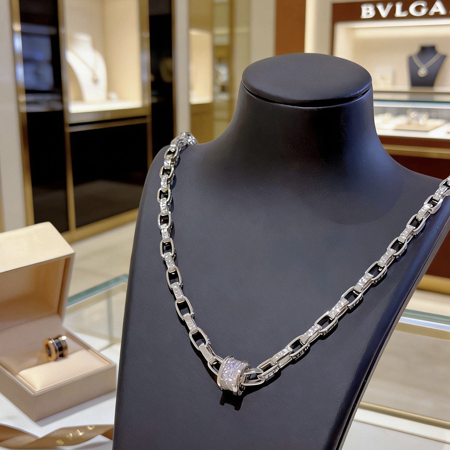 Bvlgari B zero1 necklace 18K white gold with pave diamonds 50cm