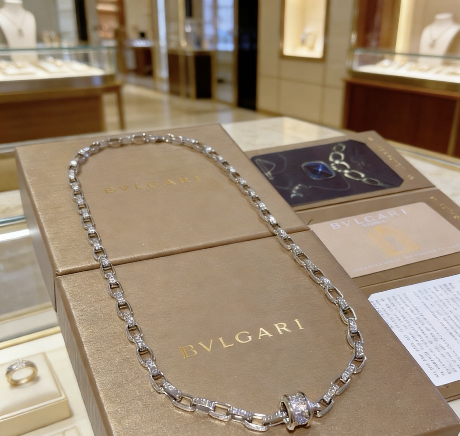 Bvlgari B zero1 necklace 18K white gold with pave diamonds 50cm