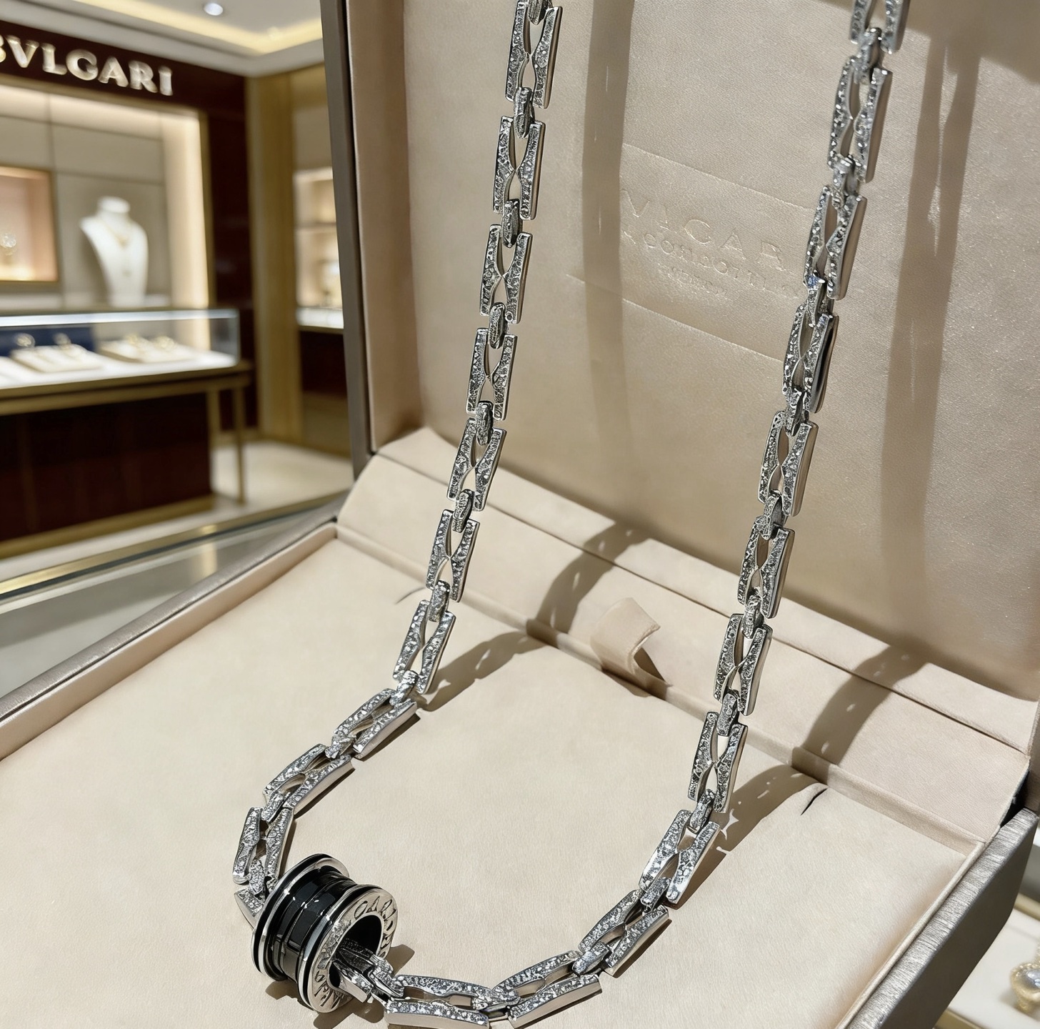 Bvlgari B zero1 necklace Silver-toned metal with black ceramic and pave clear diamonds 60cm