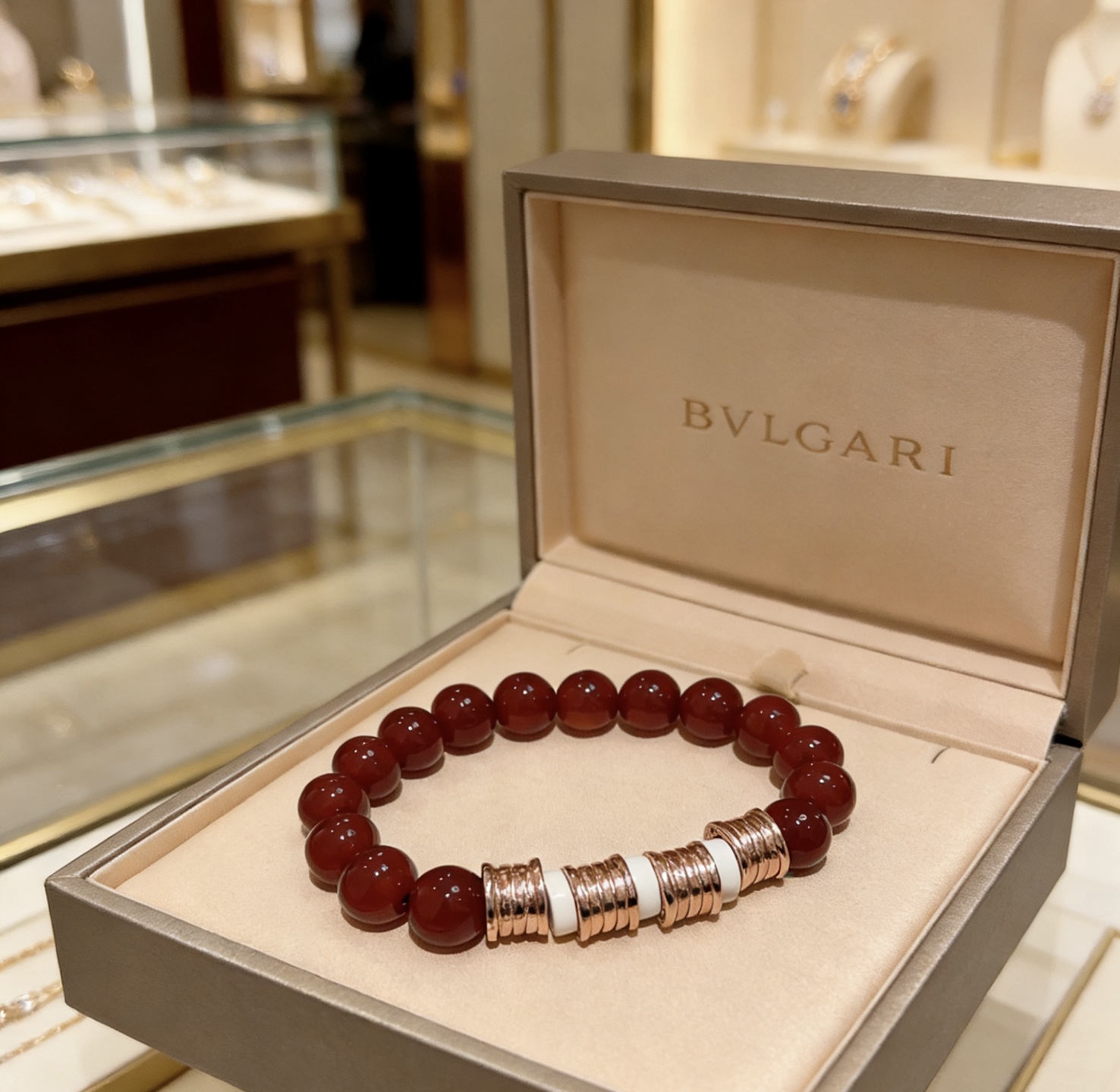 Bvlgari B zero1 bracelet Rose gold with red carnelian and white ceramic accents 18