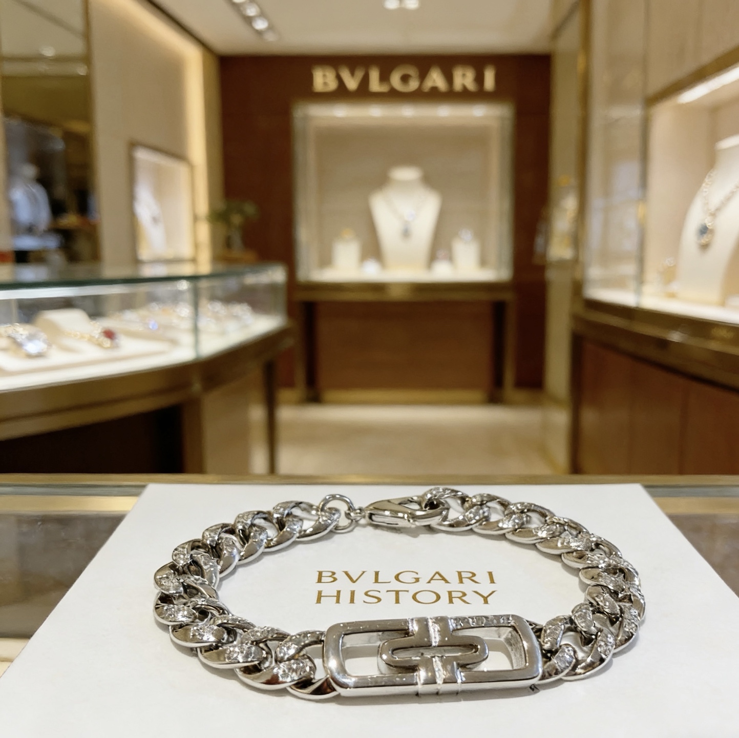 Bvlgari Parentesi bracelet Silver-toned metal with clear diamond pave 20cm
