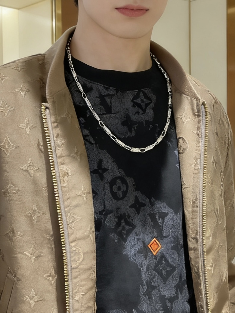 Bvlgari Bvlgari Bvlgari necklace silver-toned metal with clear diamond accents 50cm