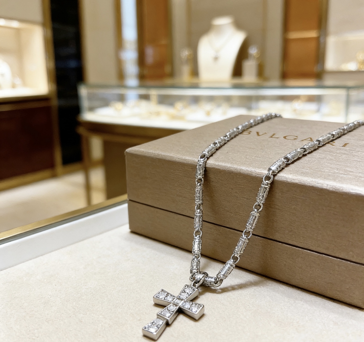 Bvlgari Serpenti Cross Pendant necklace 18K white gold with diamond accents 60cm