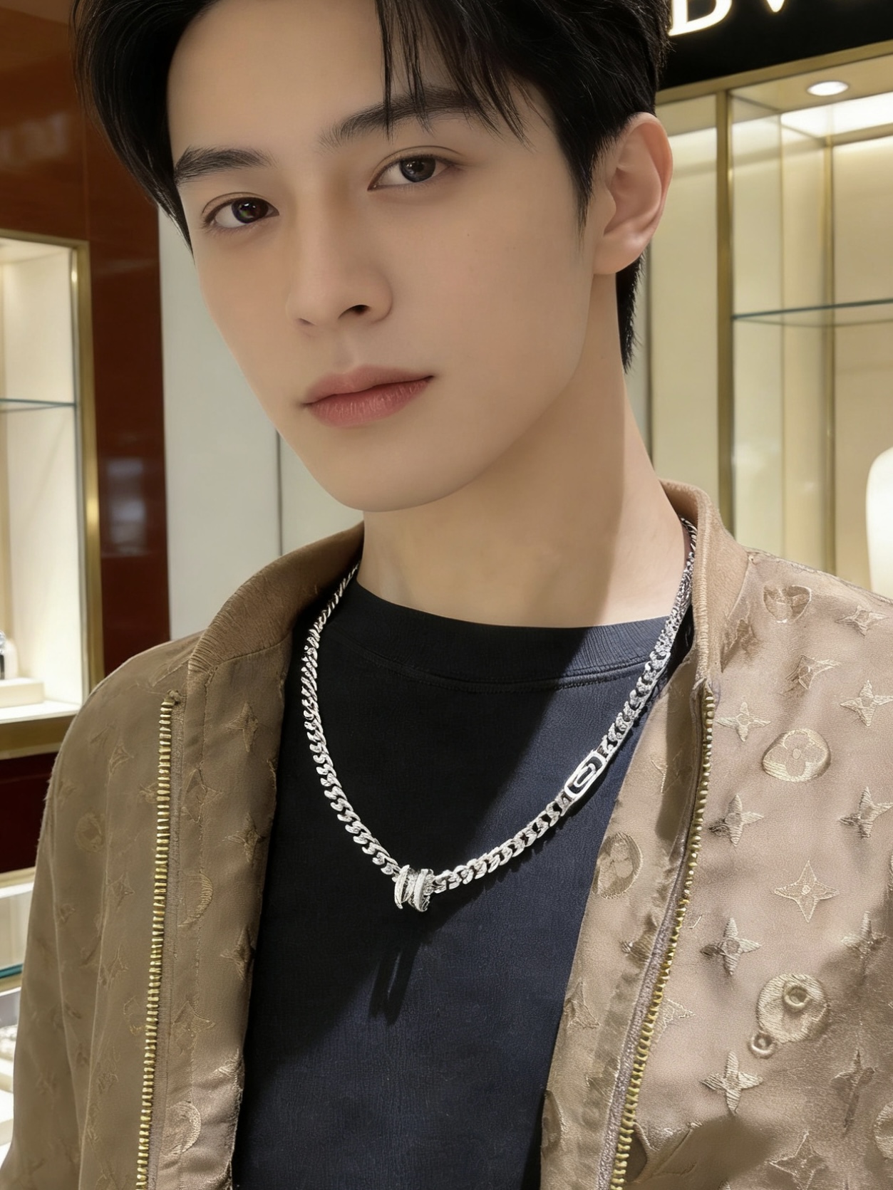 Bvlgari necklace