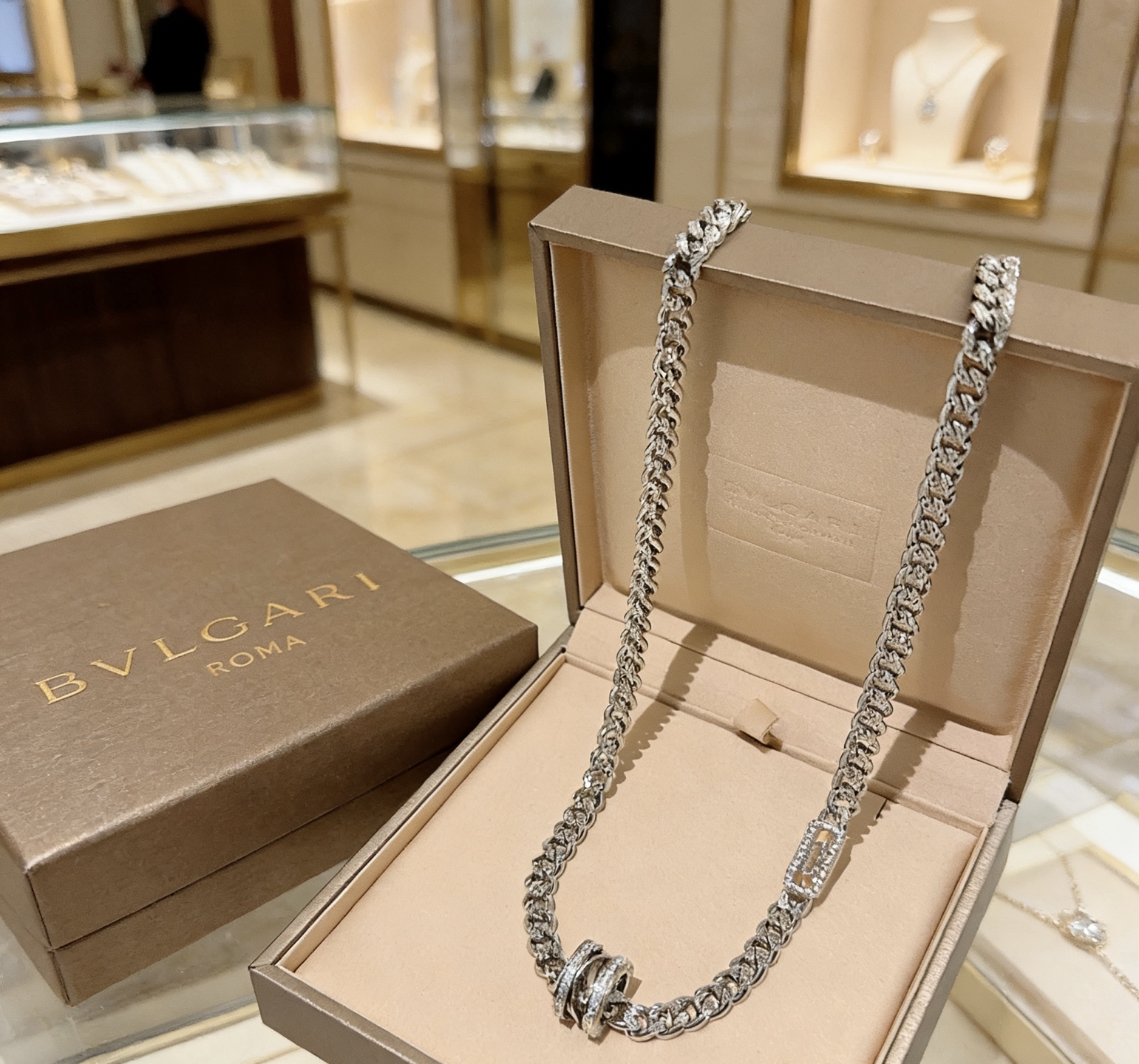 Bvlgari necklace