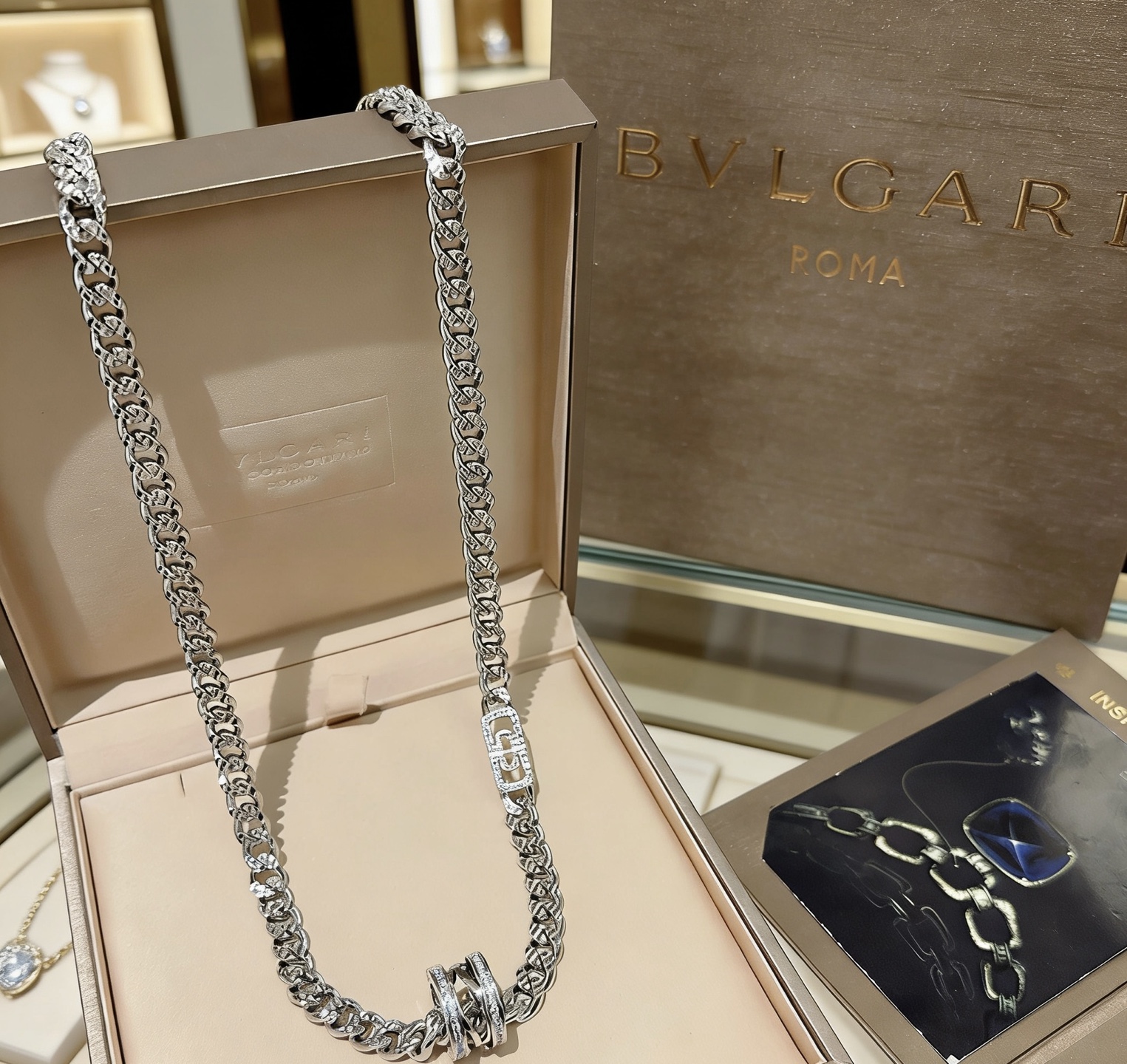 Bvlgari necklace