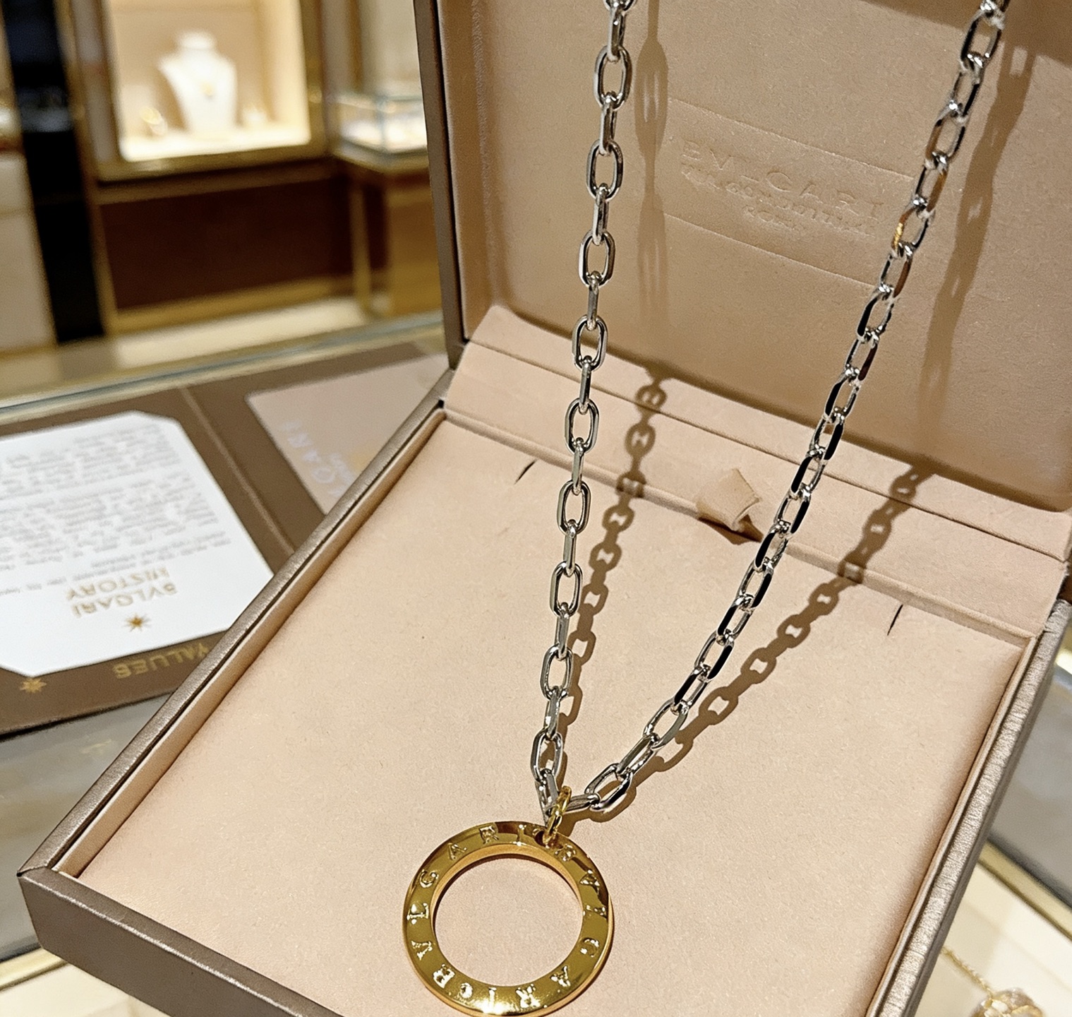 Bvlgari Bvlgari Bvlgari necklace Two-tone silver and yellow gold with diamond accent 60cm