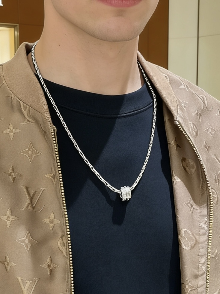 Bvlgari B zero1 necklace silver-toned white gold with clear diamond accents 60cm