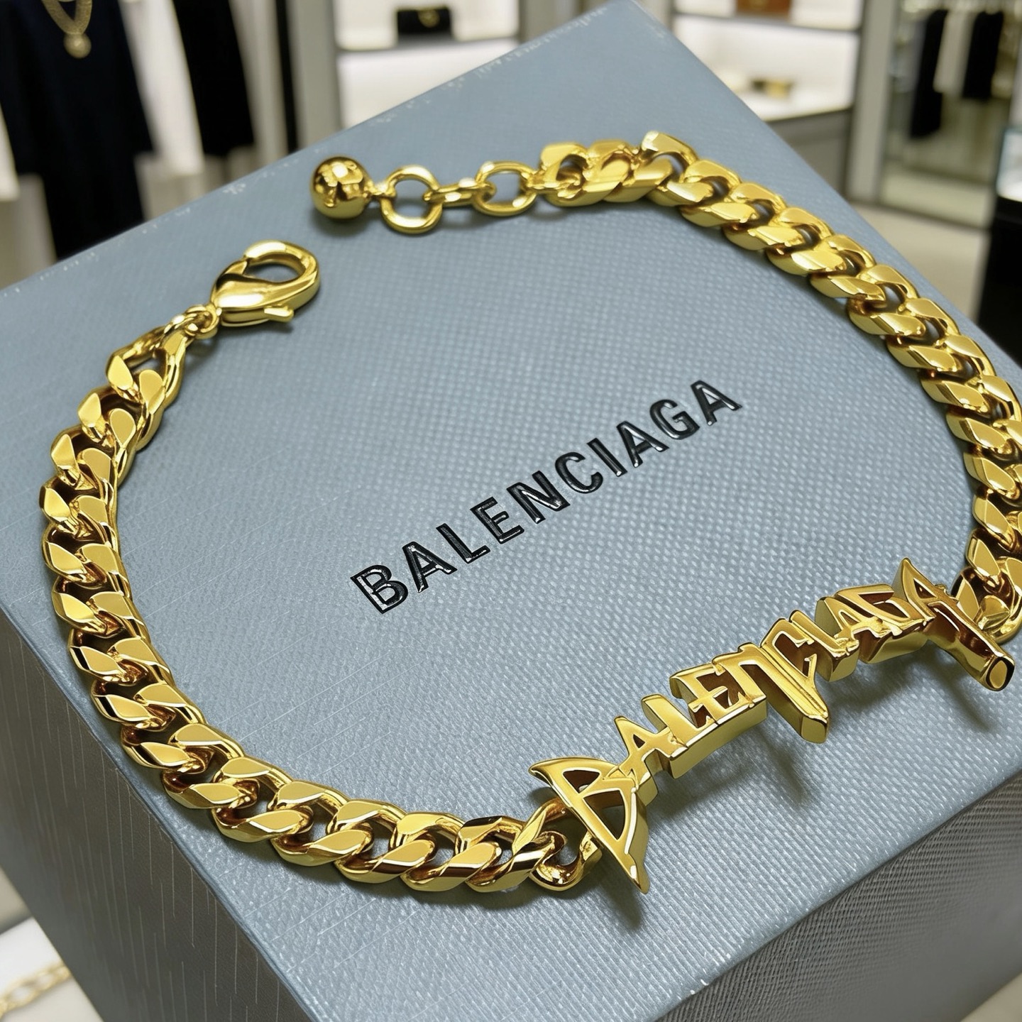 Luxury necklace 24cm