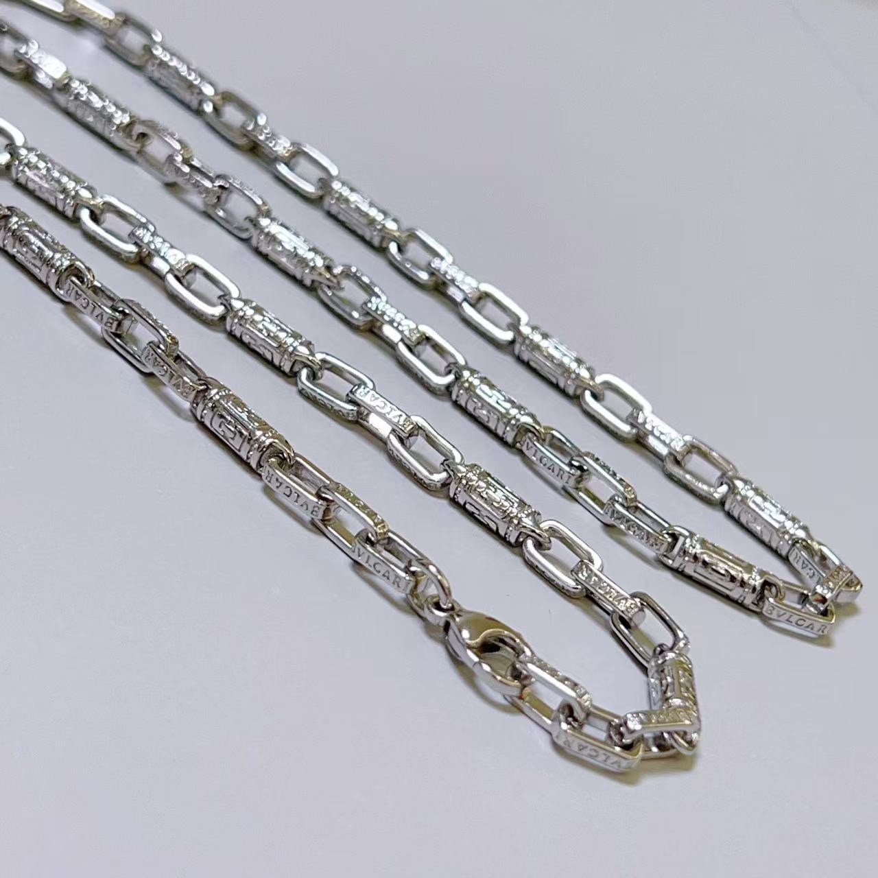 Bvlgari Bvlgari Bvlgari necklace silver-toned metal with engraved logo detailing no visible gemstones 50cm