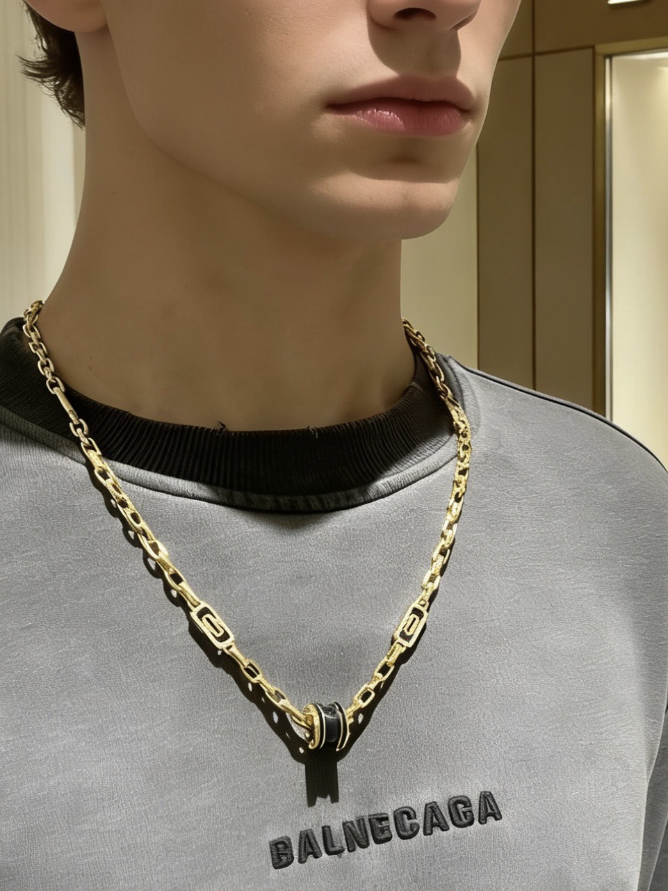 Bvlgari B zero1 necklace Yellow gold with black ceramic and clear diamond accents 60cm
