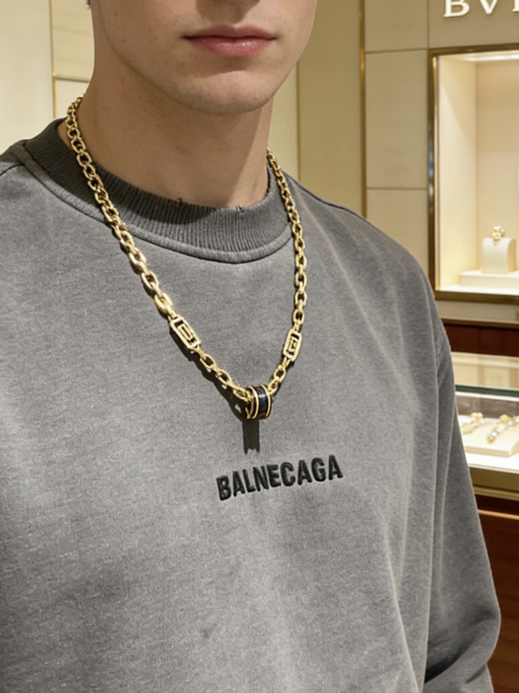 Bvlgari B zero1 necklace Yellow gold with black ceramic and clear diamond accents 60cm