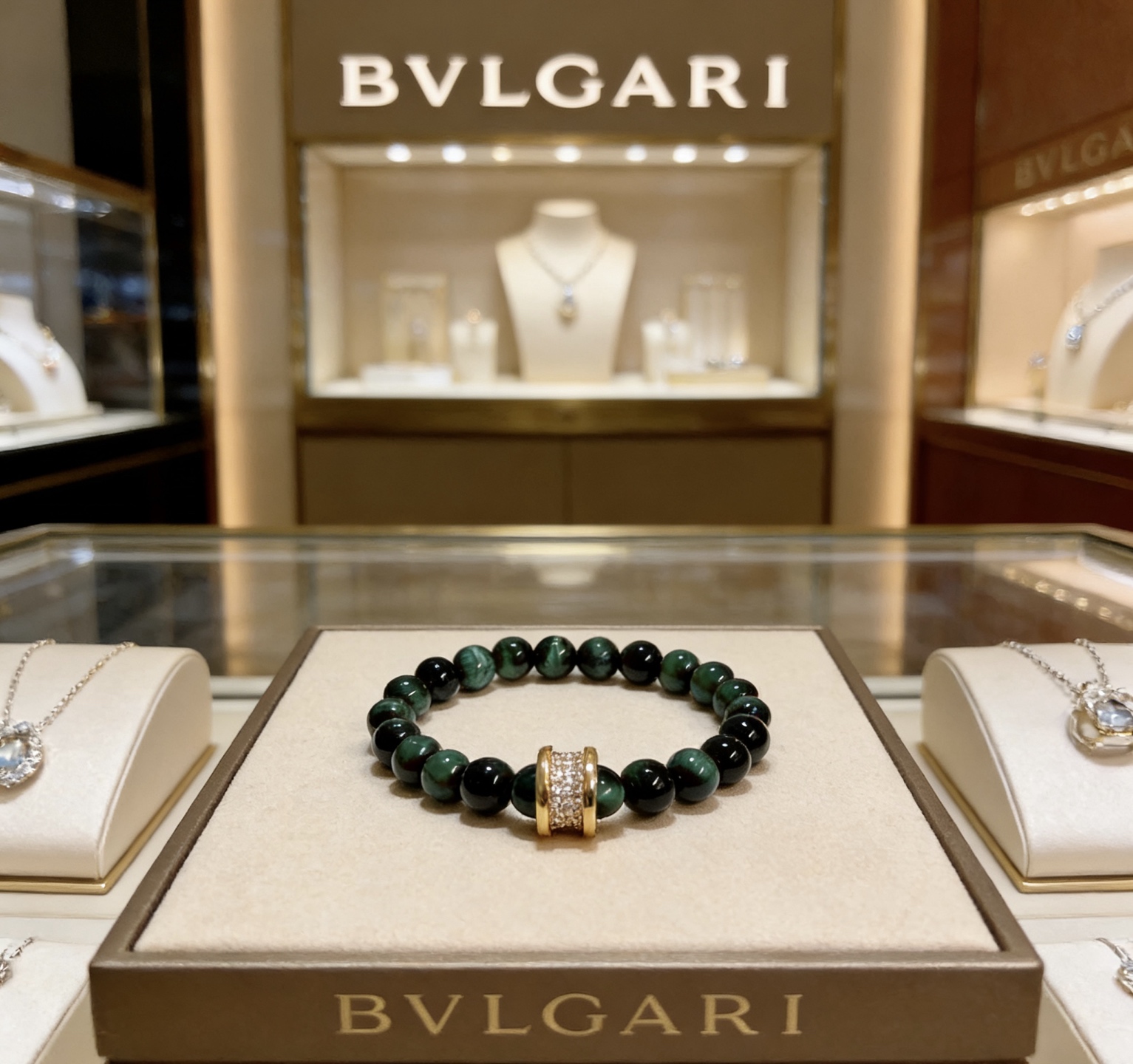 Bvlgari B zero1 bracelet Yellow gold with pave diamonds green tiger s eye beads 18