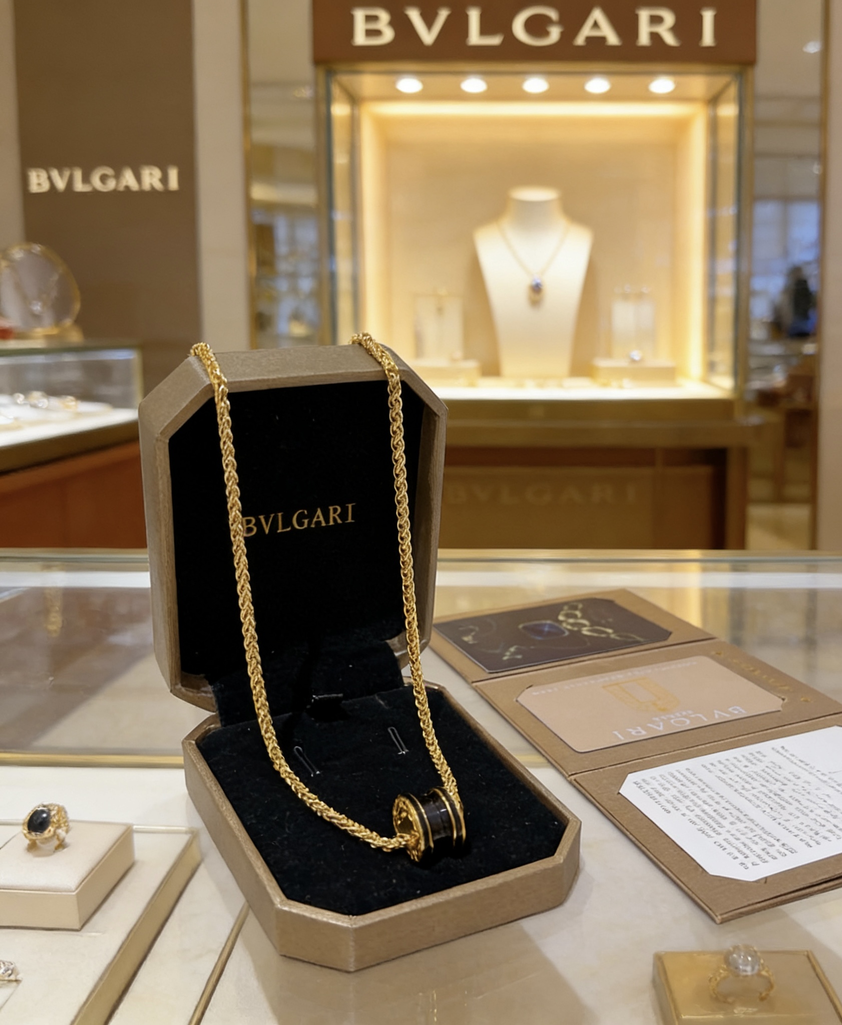 Bvlgari B zero1 necklace Yellow gold with black ceramic 60cm