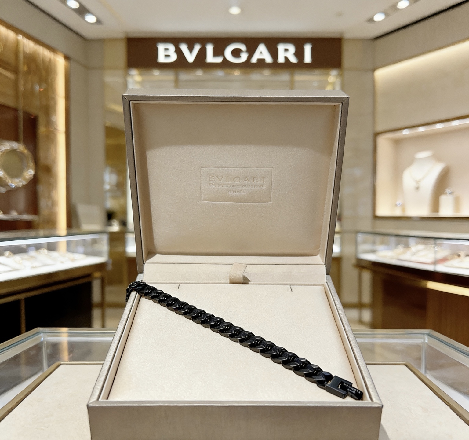 Bvlgari bracelet matte black metal 19cm