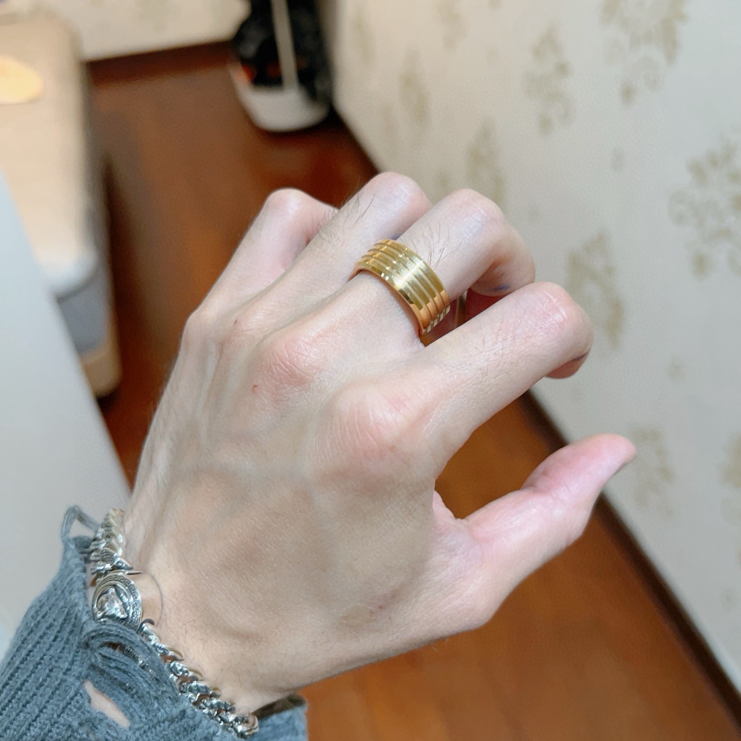 Bvlgari B zero1 ring 18k yellow gold 60