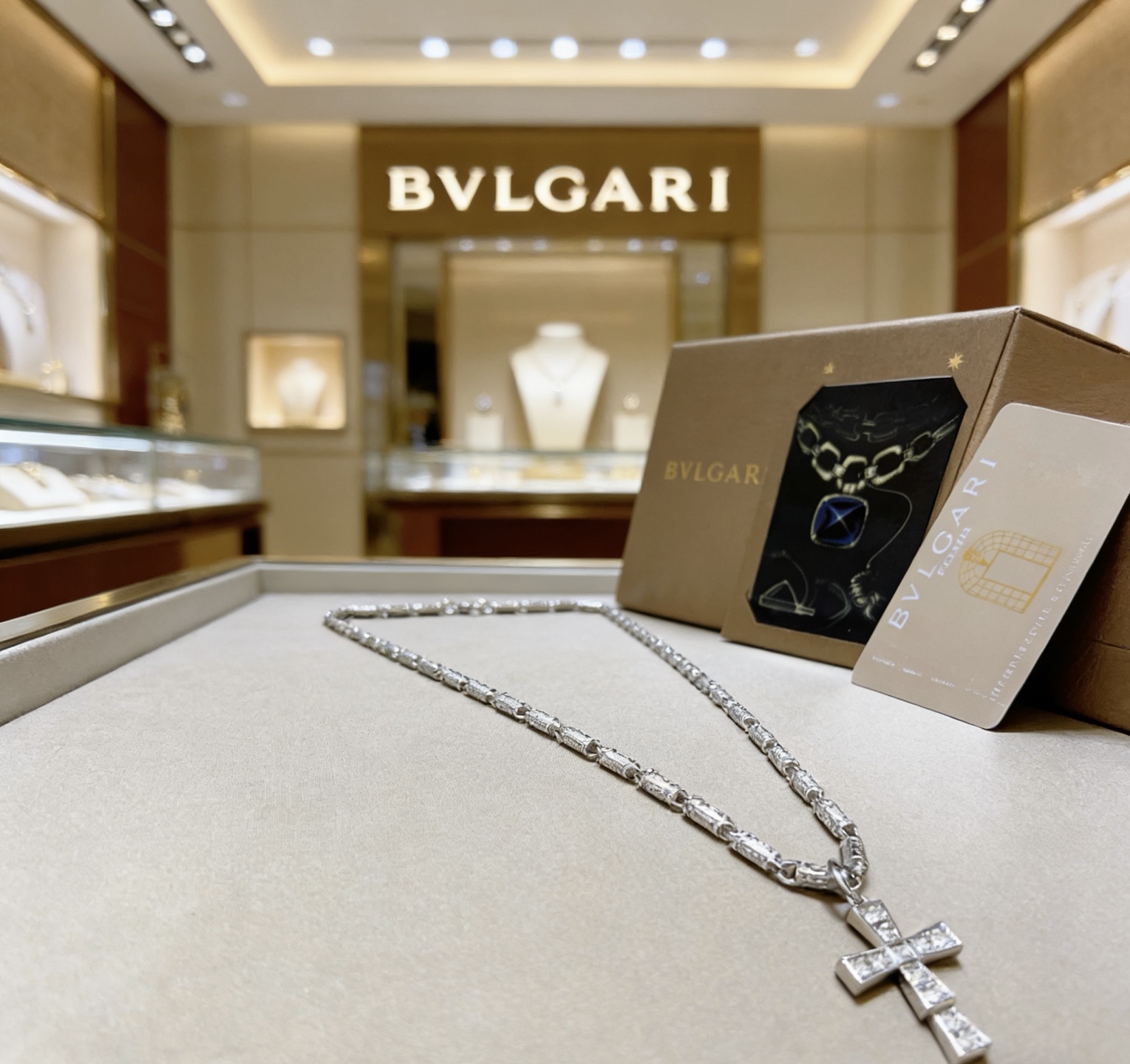 Bvlgari Serpenti Cross Pendant Necklace necklace 18K white gold with clear diamond pave 60cm