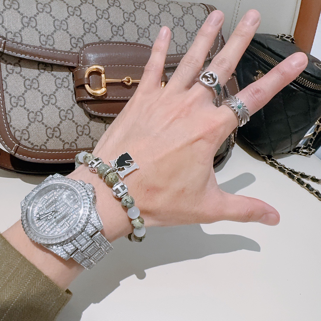 Bracciale Hermes Anger Forest metallo tono argento serpentino verde calcedonio bianco smalto nero 18 cm