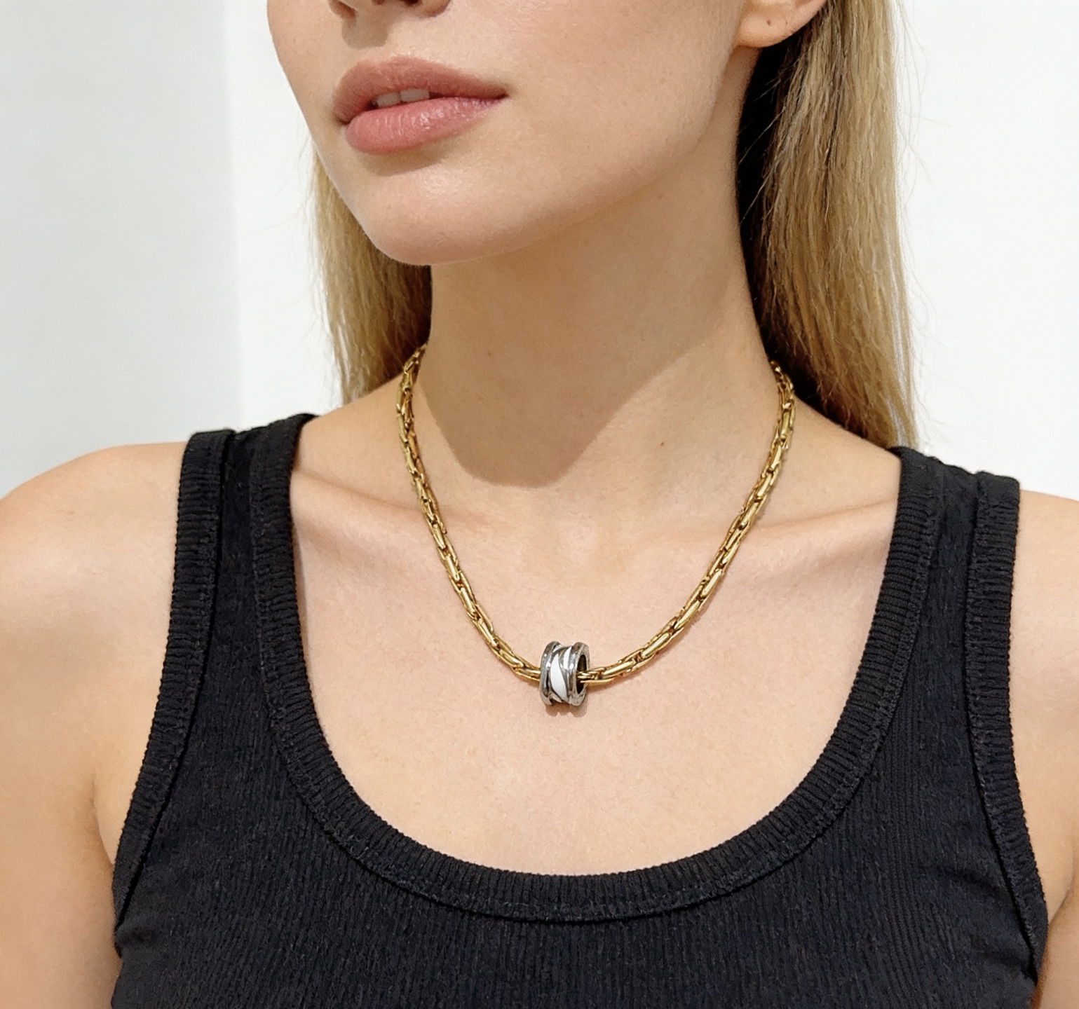 Bvlgari B zero1 necklace Yellow gold chain white ceramic and silver-toned metal pendant 45cm