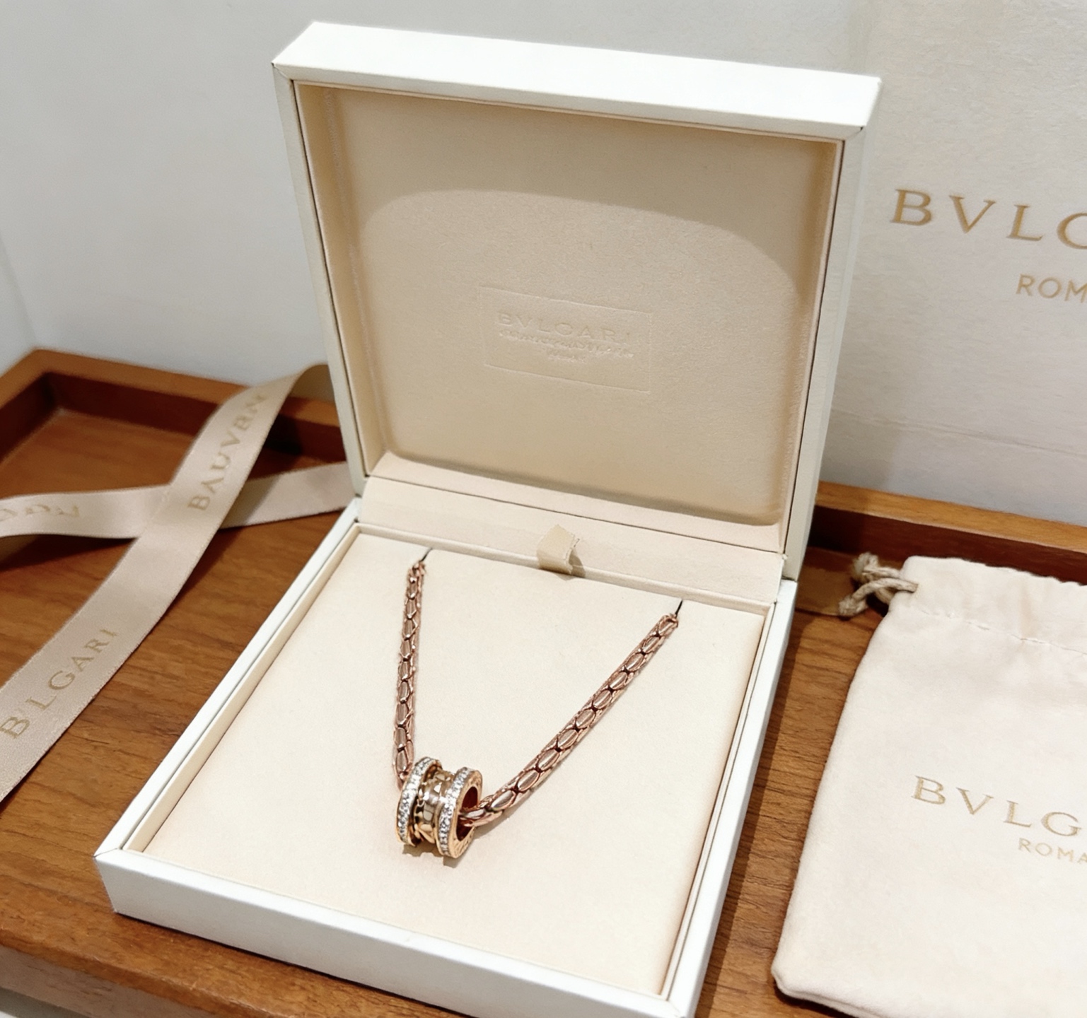 Bvlgari B zero1 necklace Rose gold with diamond accents 42cm