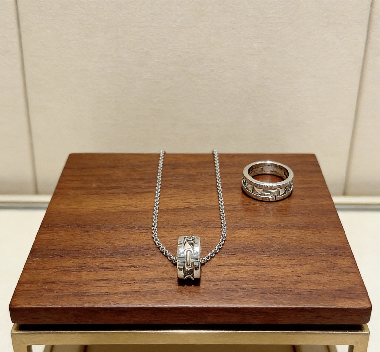 Bvlgari Parentesi necklace Silver-toned metal no gemstones 45cm