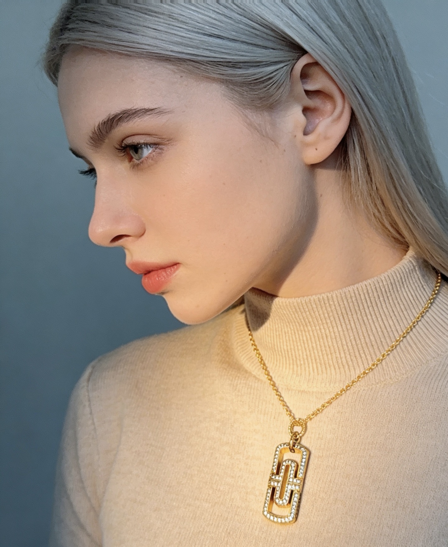 Bvlgari Parentesi necklace Yellow gold with clear diamond pave accents 60cm