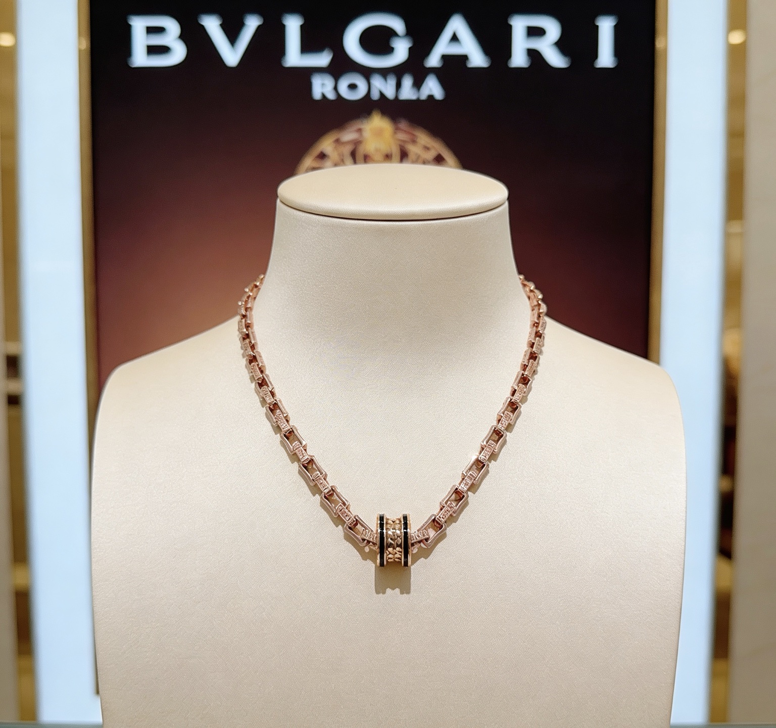 Bvlgari B zero1 necklace rose gold with black ceramic accents 45cm