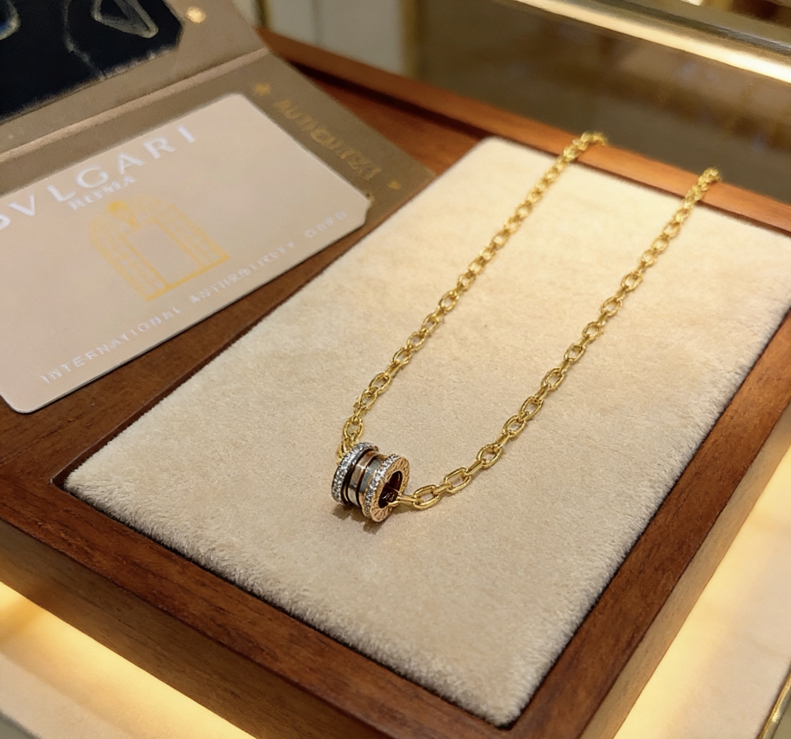 Bvlgari B zero1 necklace 18K yellow gold with clear diamond accents and rose gold detailing 45cm