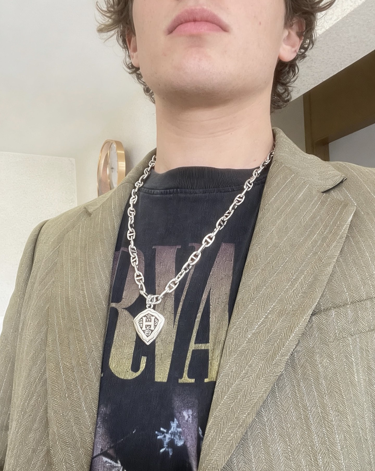 Hermes Chaine d Ancre Shield H Collar con colgante vintage de metal plateado con detalles envejecidos sin piedras preciosas 50 cm