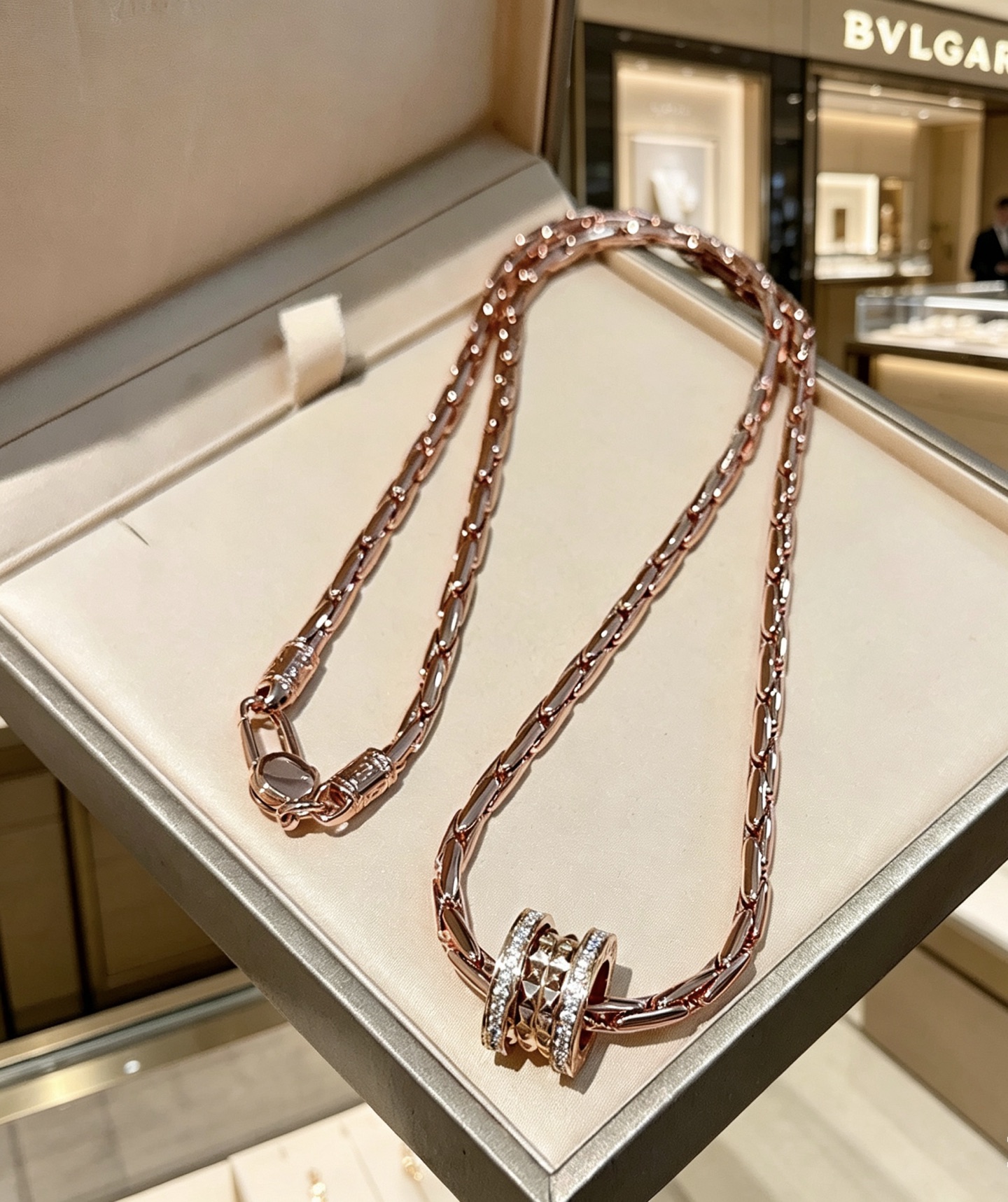 Bvlgari B zero1 necklace Rose gold with clear diamond accents 60cm
