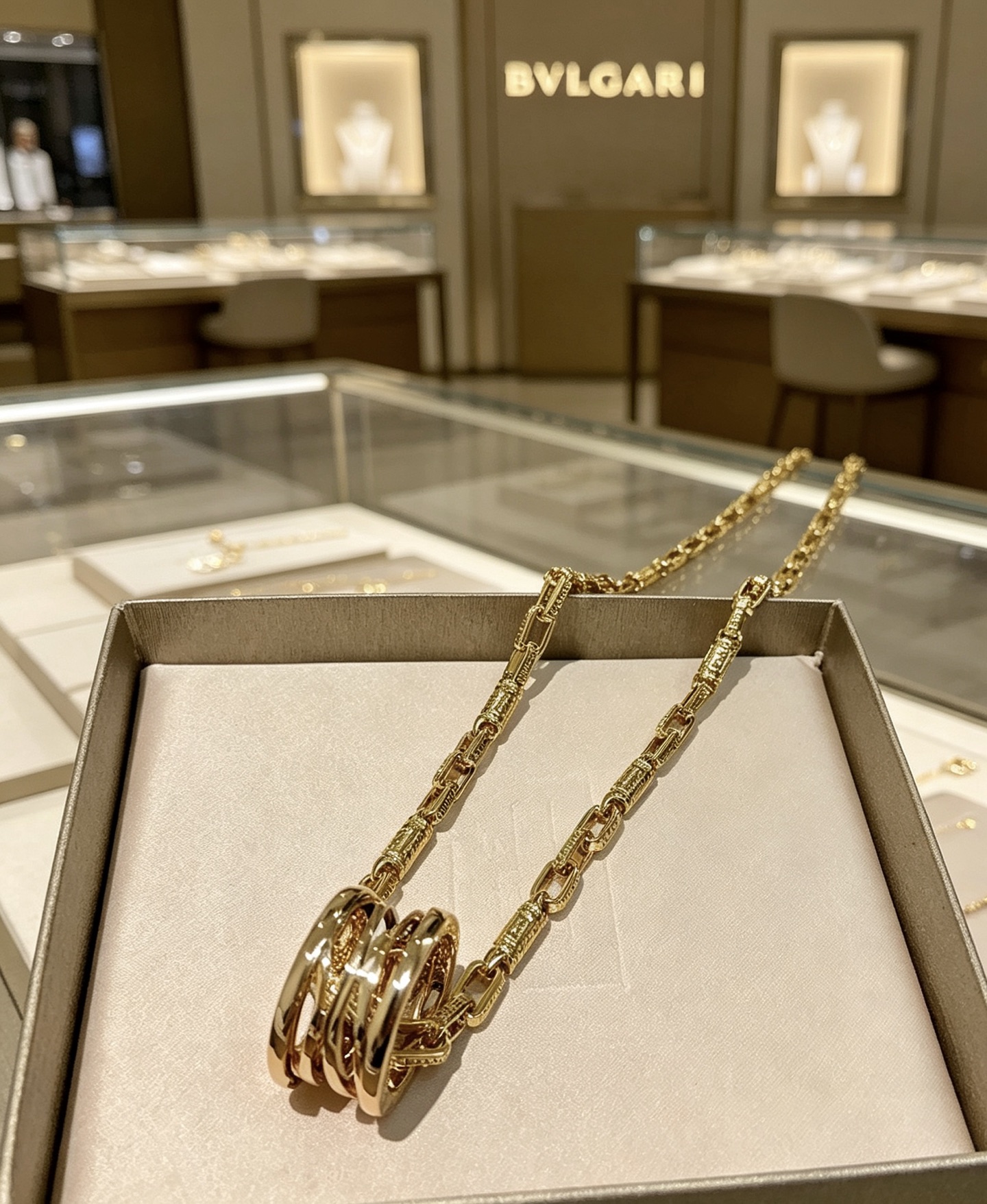 Bvlgari B zero1 necklace 18K yellow gold 60cm