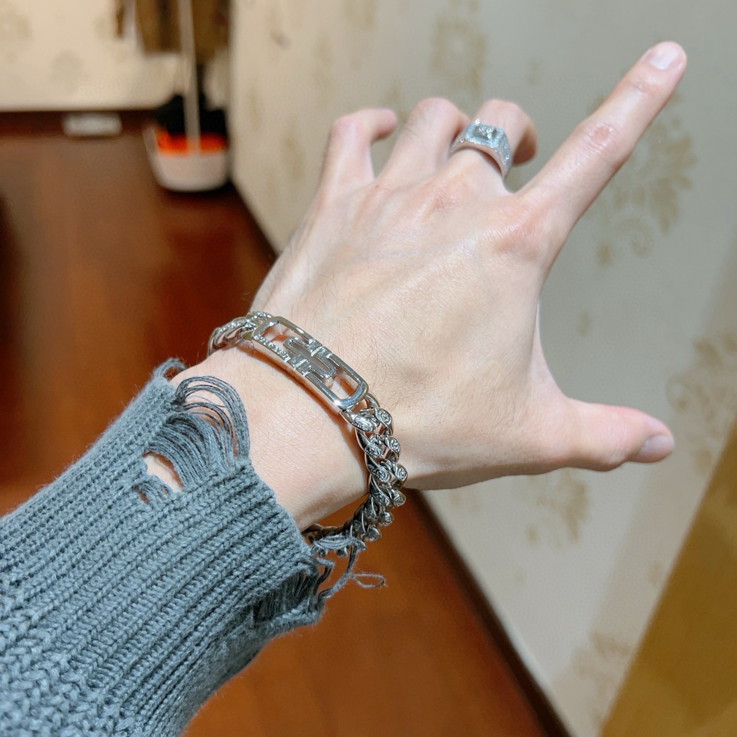 Bvlgari Parentesi bracelet silver-toned metal with clear diamond accents 20cm