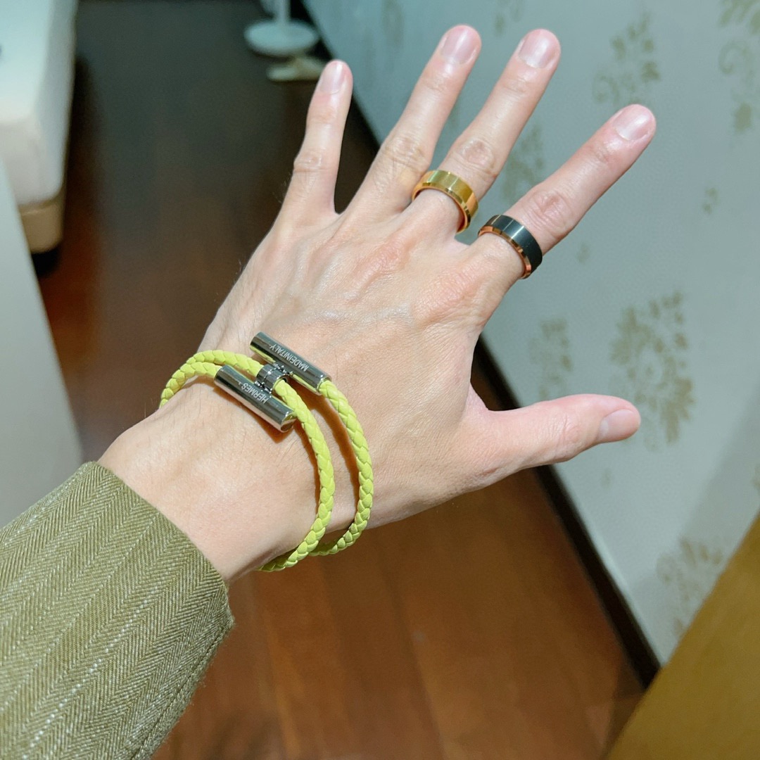 Pulsera Hermes Tournis Tresse Cuero trenzado amarillo lima Herrajes plateados chapados en paladio T4 19cm