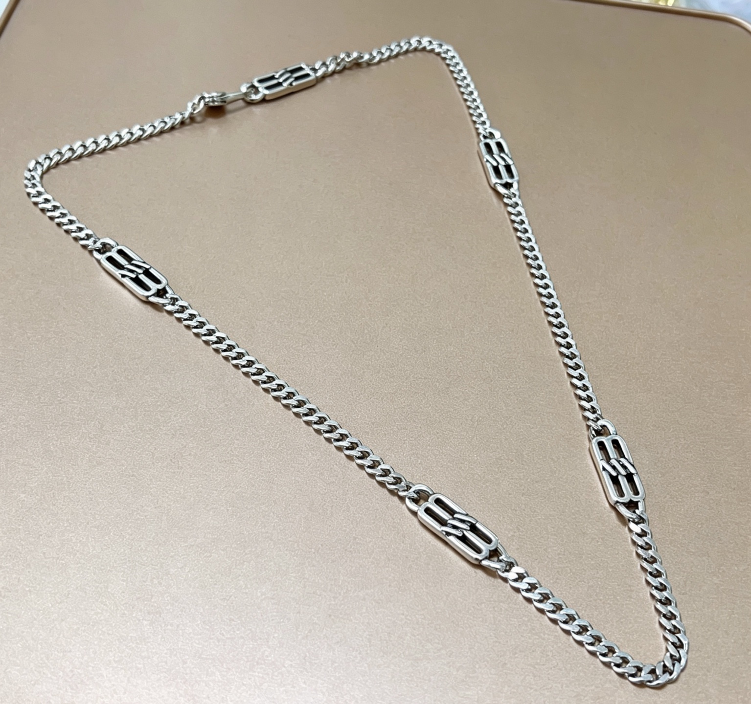 Luxury necklace