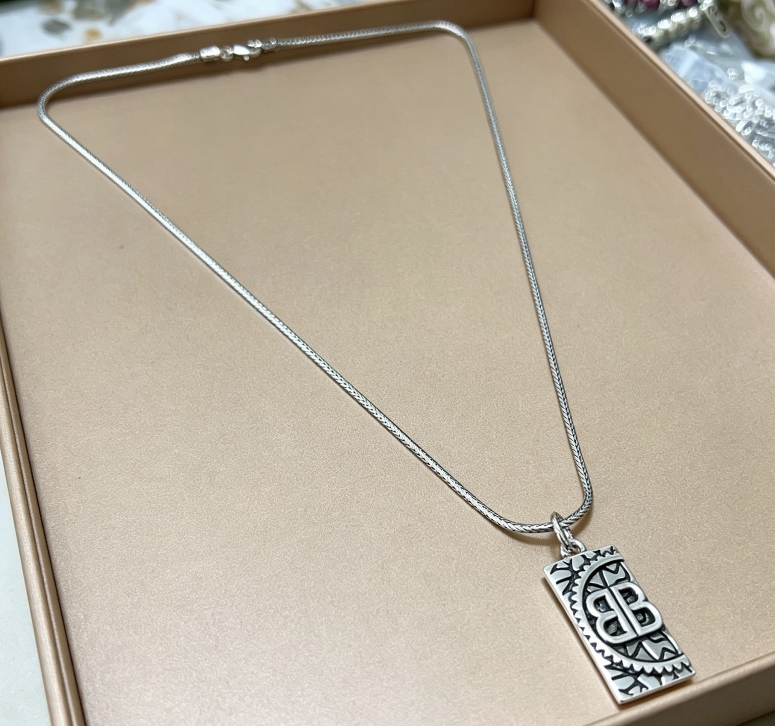Luxury necklace