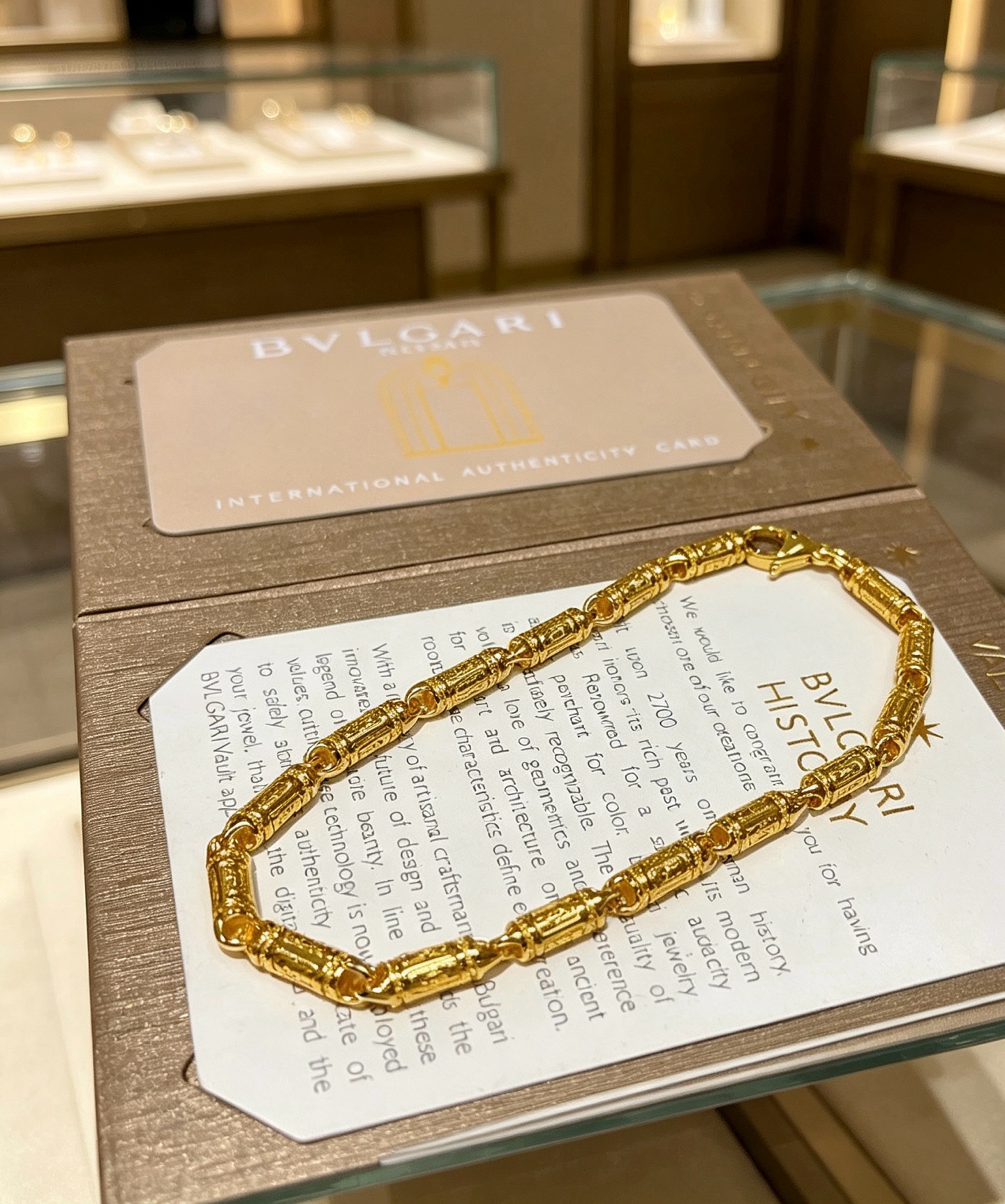 Bvlgari Divas Dream bracelet 18k yellow gold 18cm