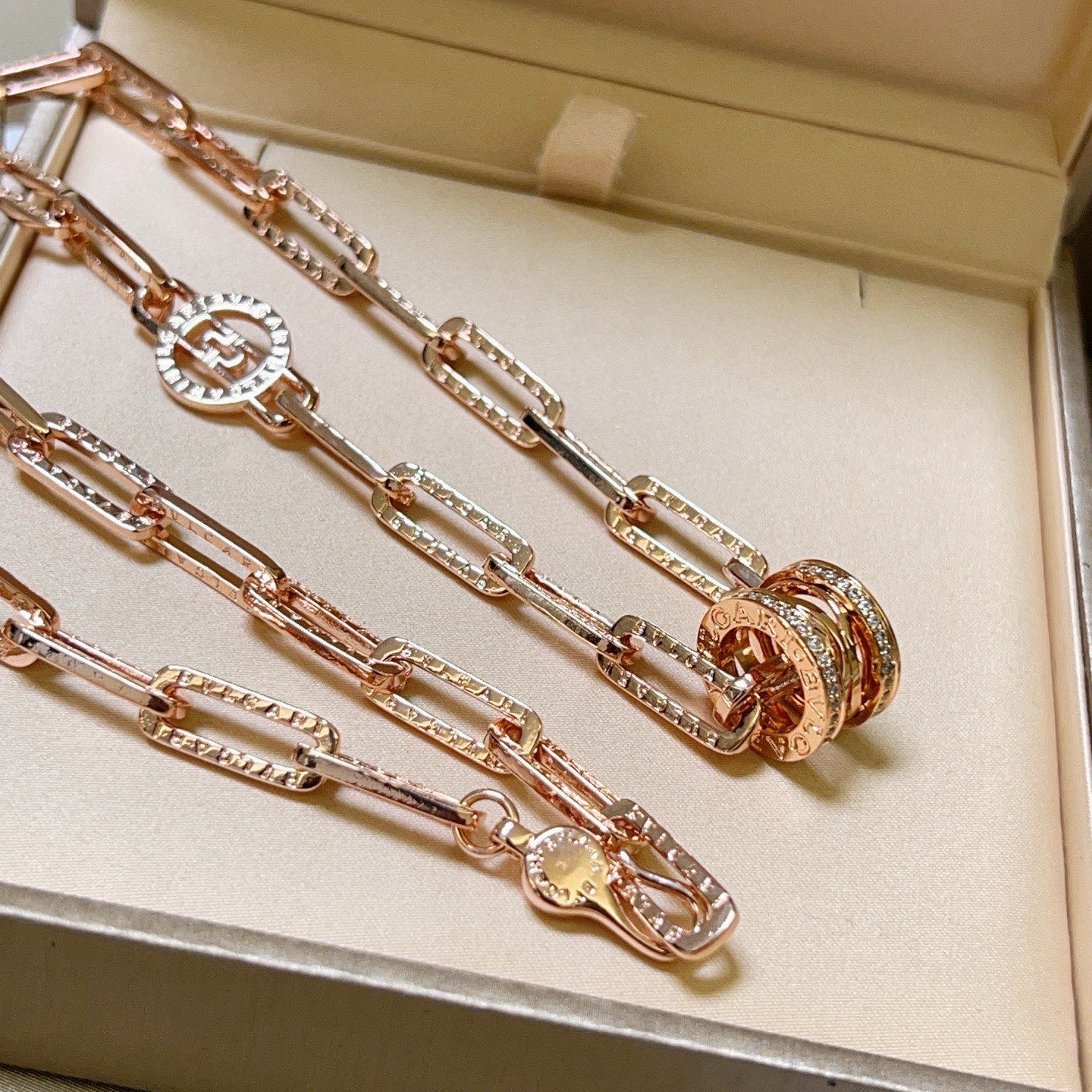 Bvlgari B zero1 necklace Rose gold with clear diamond accents 50cm